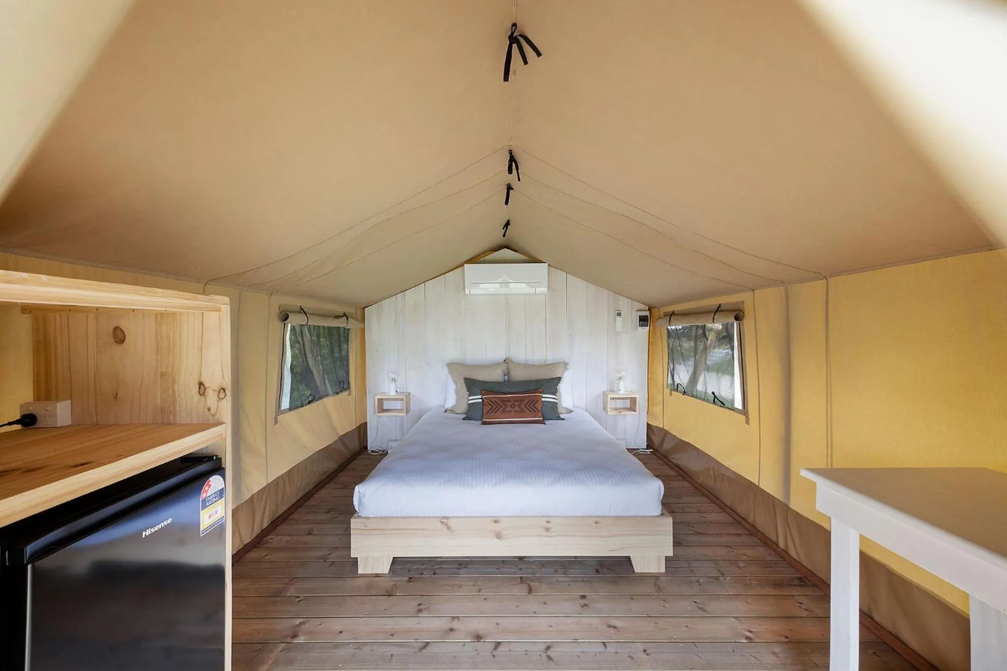 Bed in Reflections Bonny Hills - Holiday Park