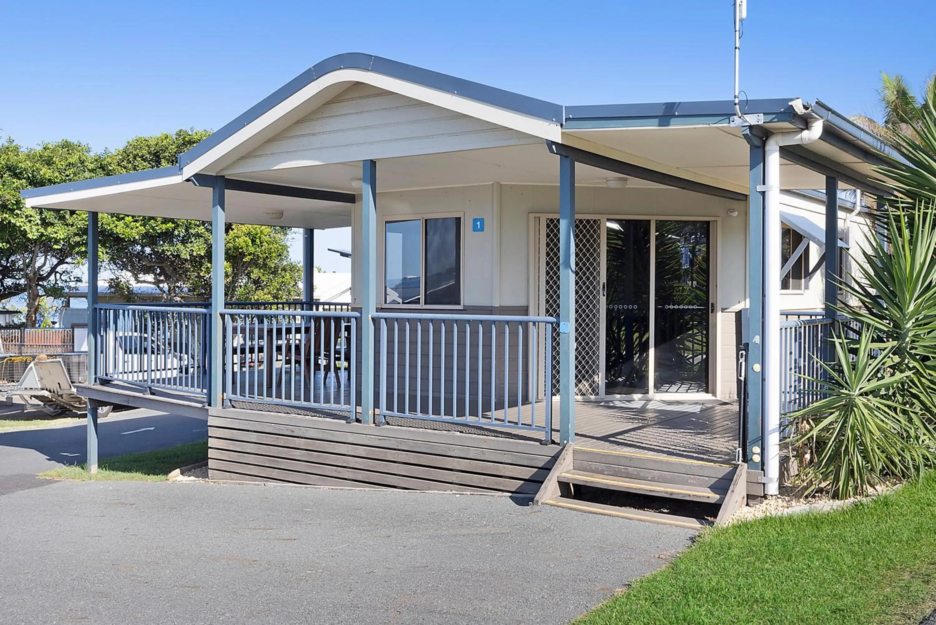 Balcony/Terrace in Reflections Bonny Hills - Holiday Park
