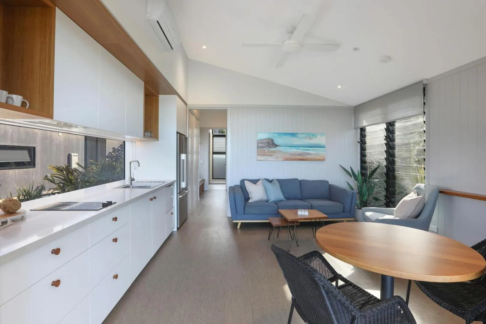 Kitchen or kitchenette in Reflections Bonny Hills - Holiday Park