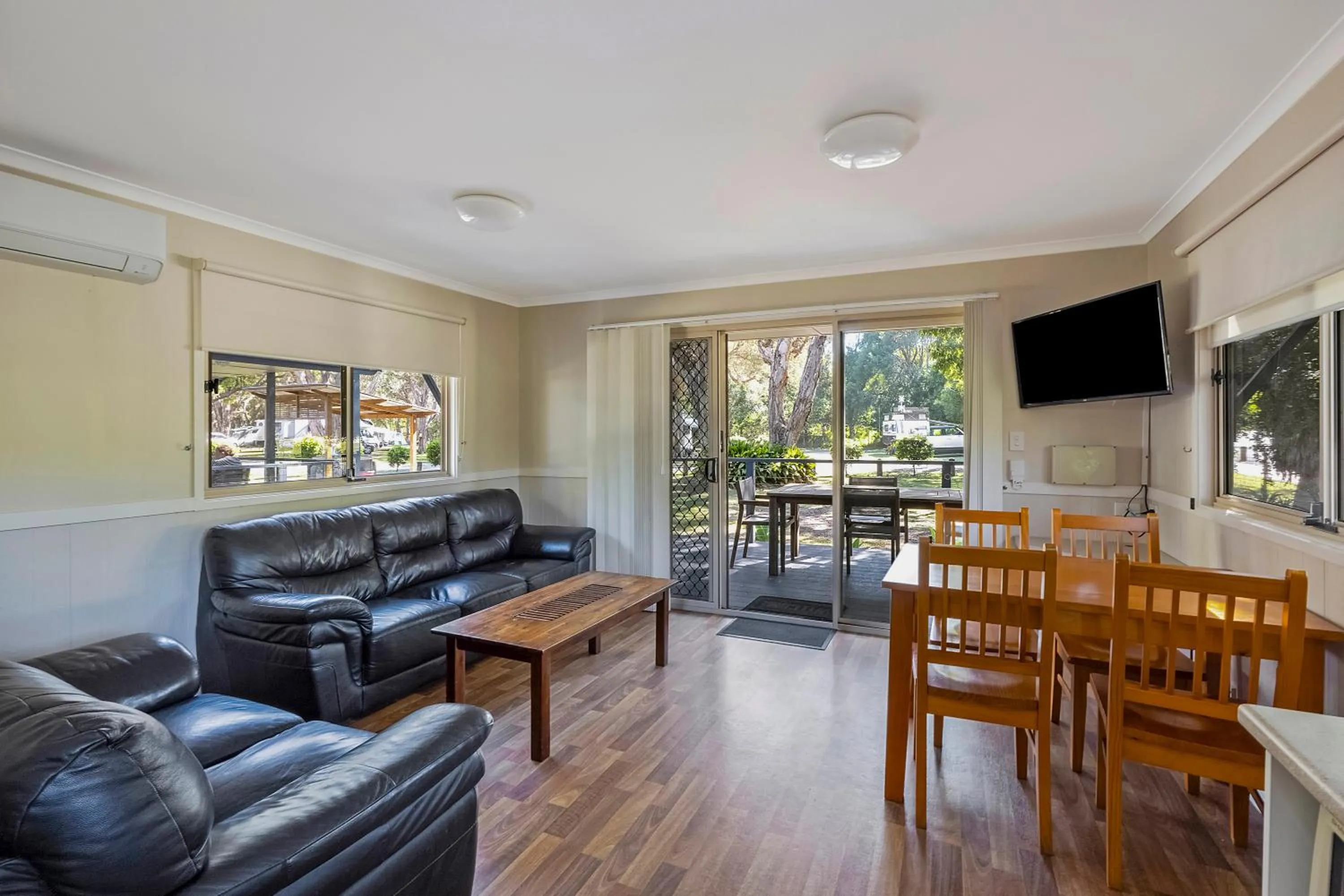 Living room in Reflections North Haven - Holiday Park