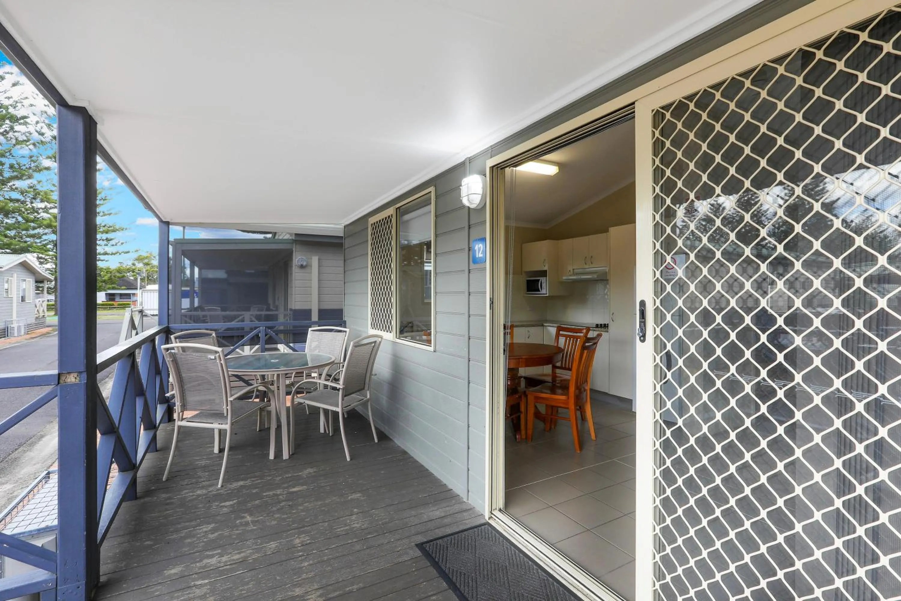Kitchen or kitchenette in Reflections Tuncurry - Holiday Park