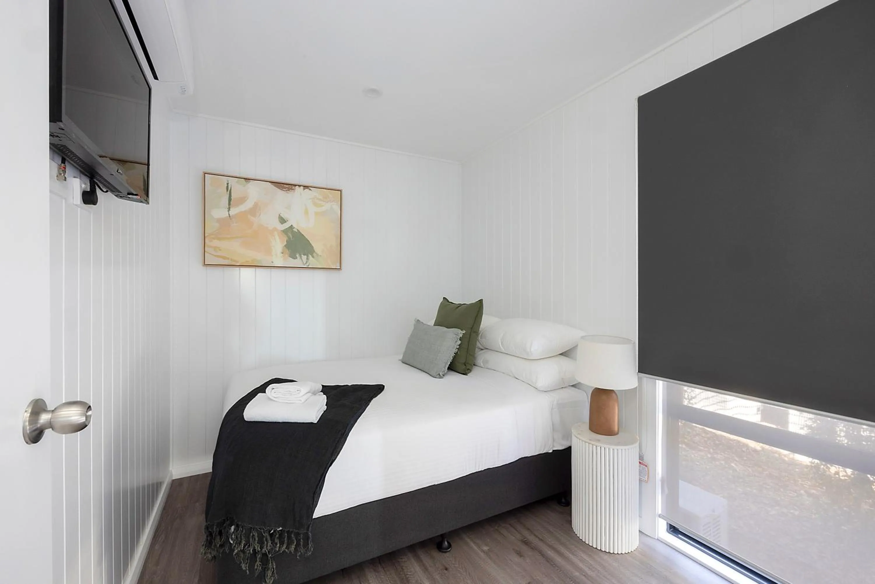 Bedroom, Bed in Reflections Forster Beach - Holiday Park