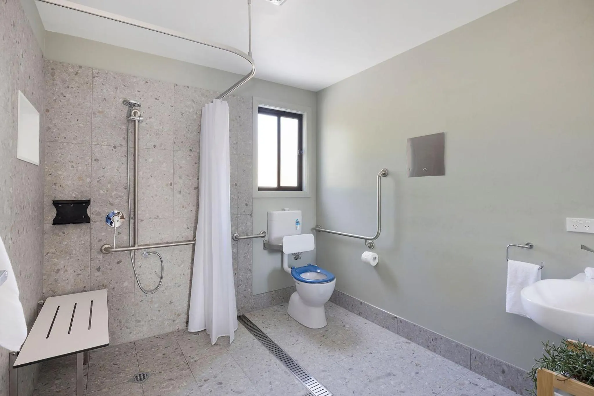 Bathroom in Reflections Forster Beach - Holiday Park