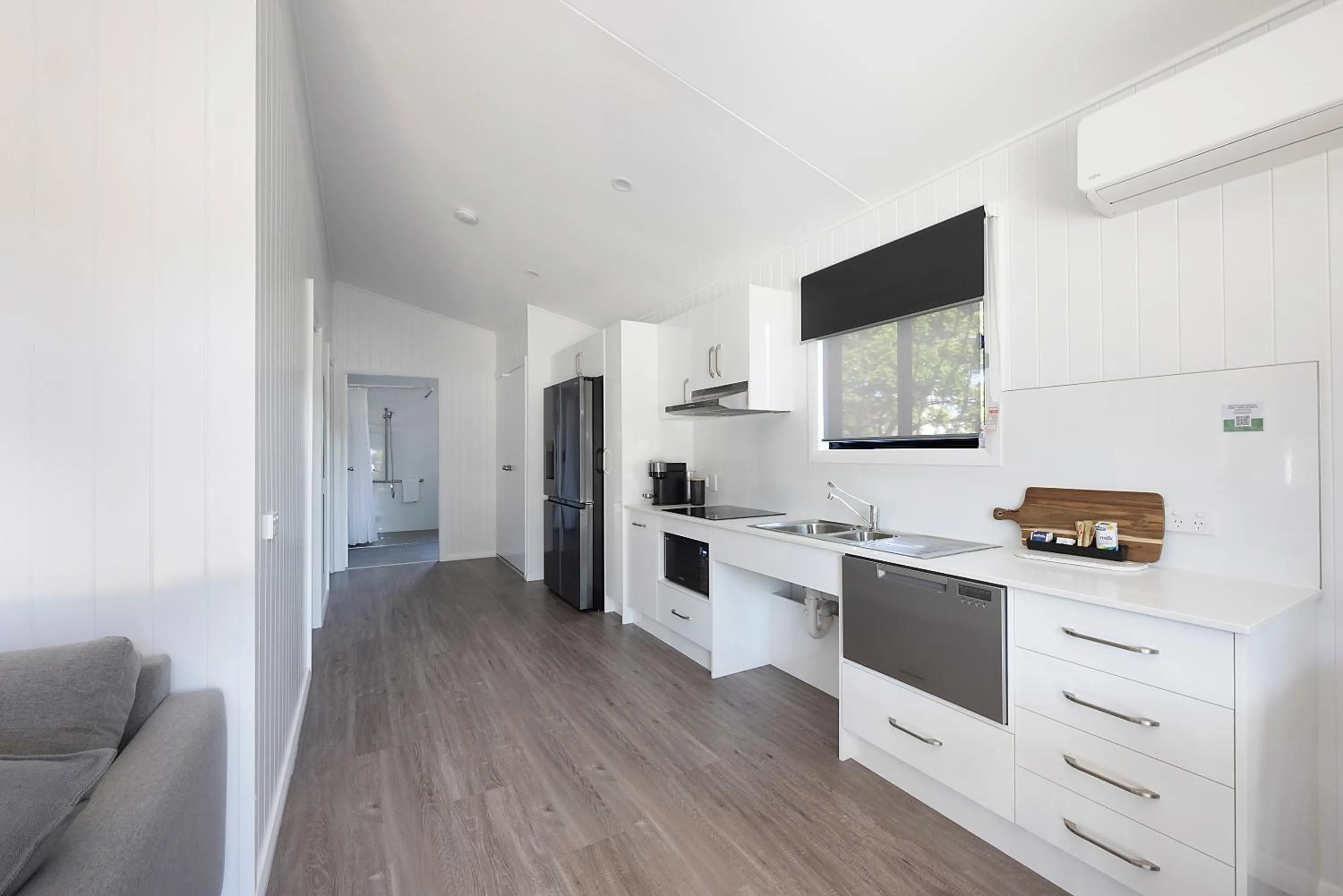 Kitchen or kitchenette in Reflections Forster Beach - Holiday Park