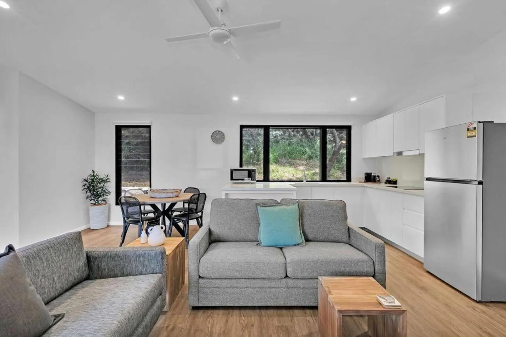 Kitchen or kitchenette in Reflections Seal Rocks - Holiday Park