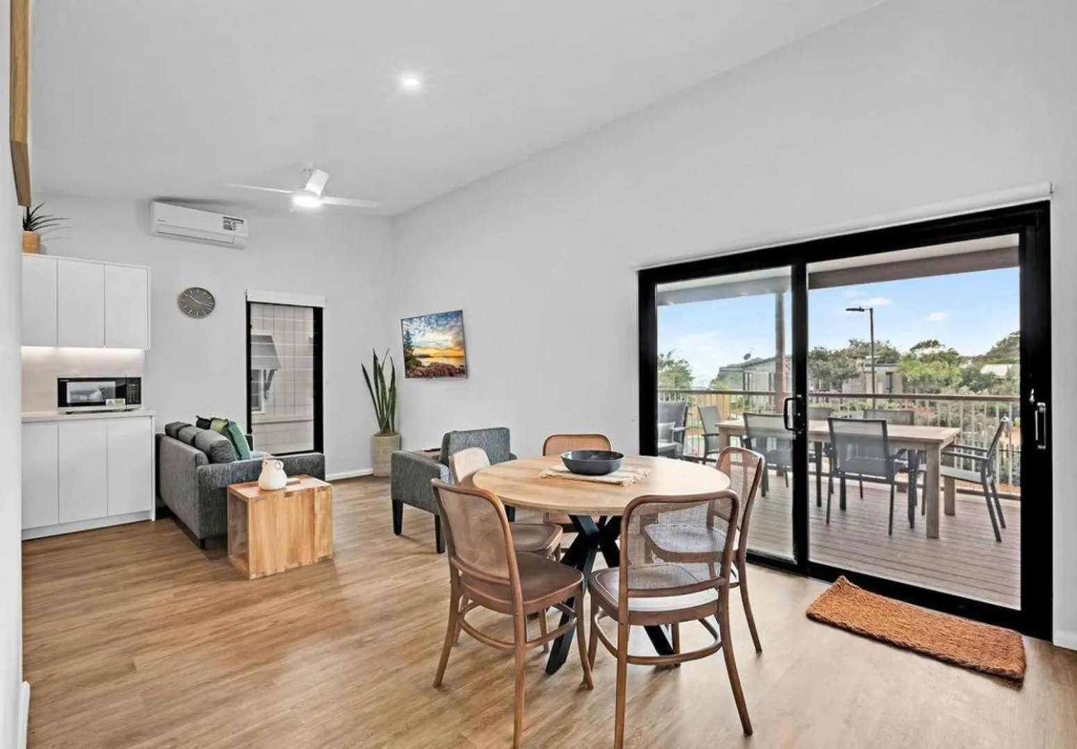 Living room in Reflections Seal Rocks - Holiday Park