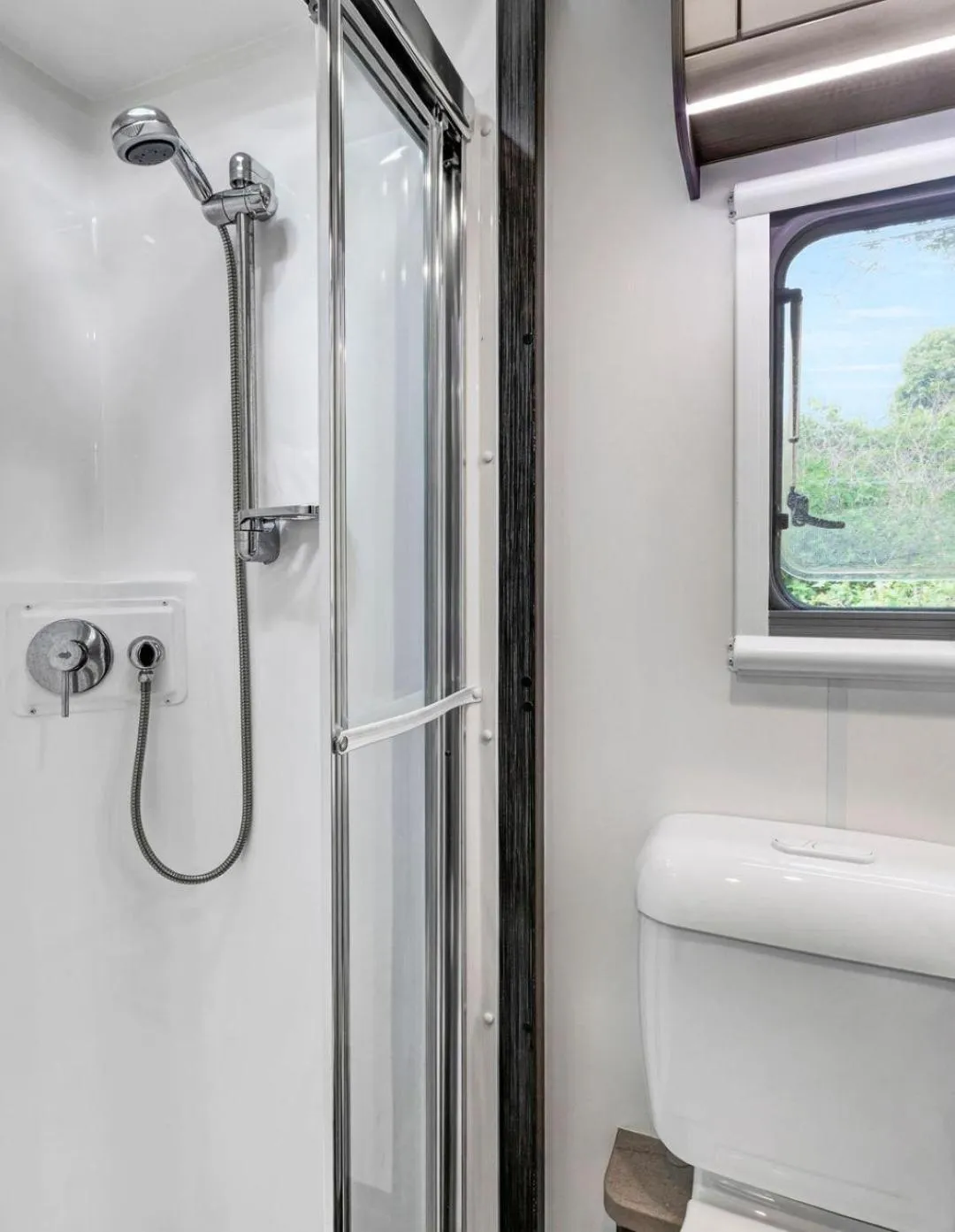 Bathroom in Reflections Seal Rocks - Holiday Park