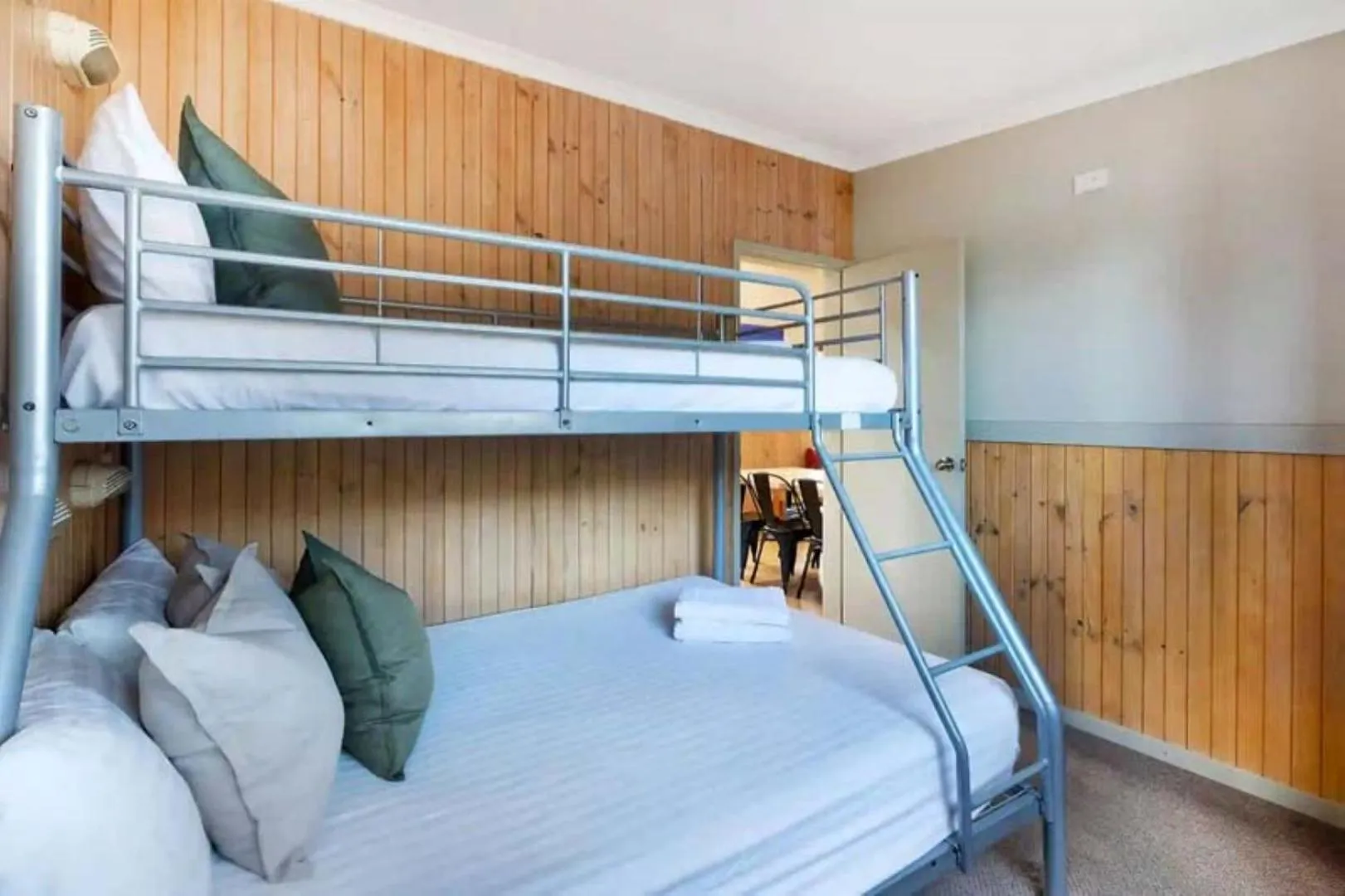 Bedroom, Bed in Reflections Hawks Nest - Holiday Park