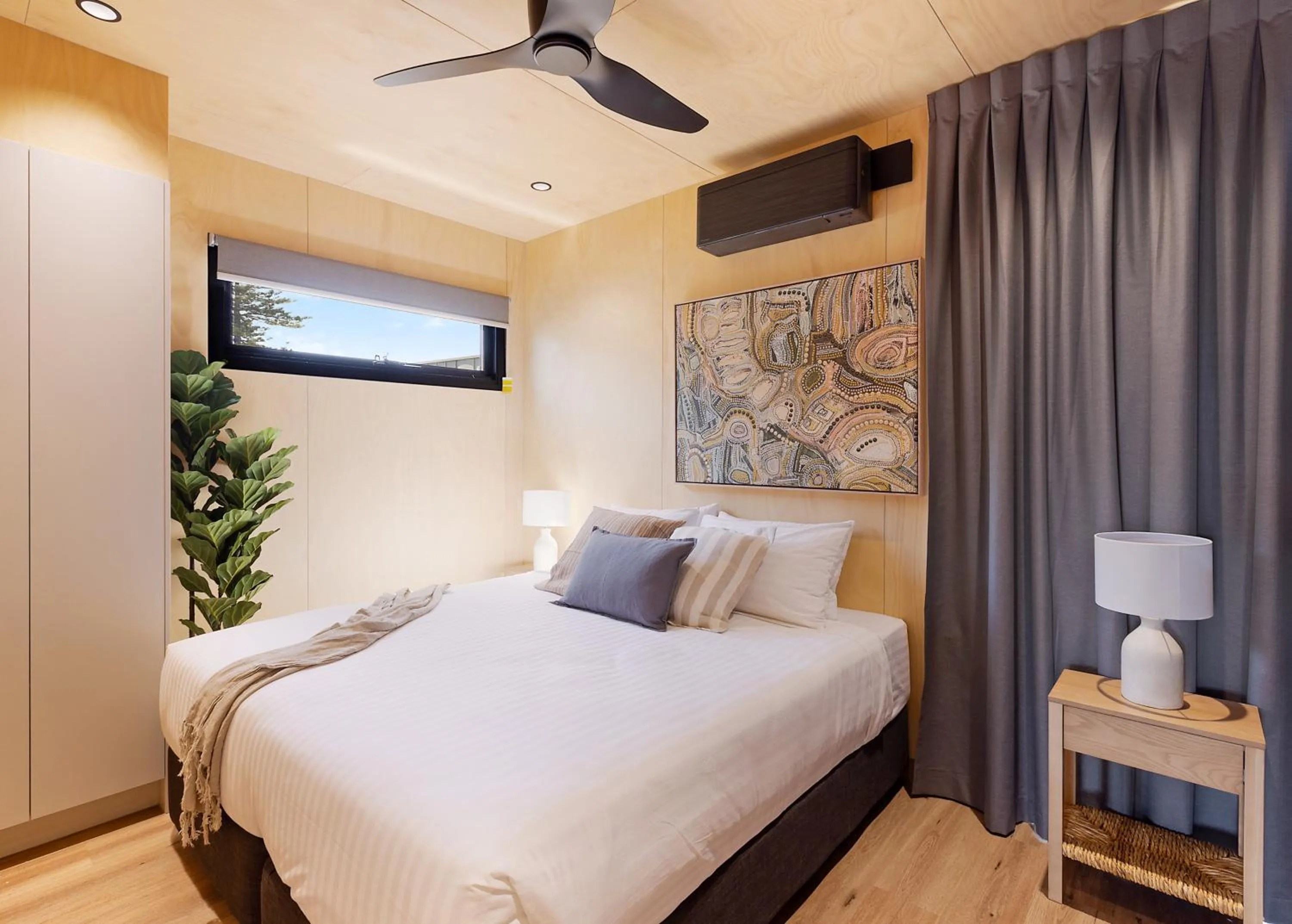 Bed in Reflections Hawks Nest - Holiday Park