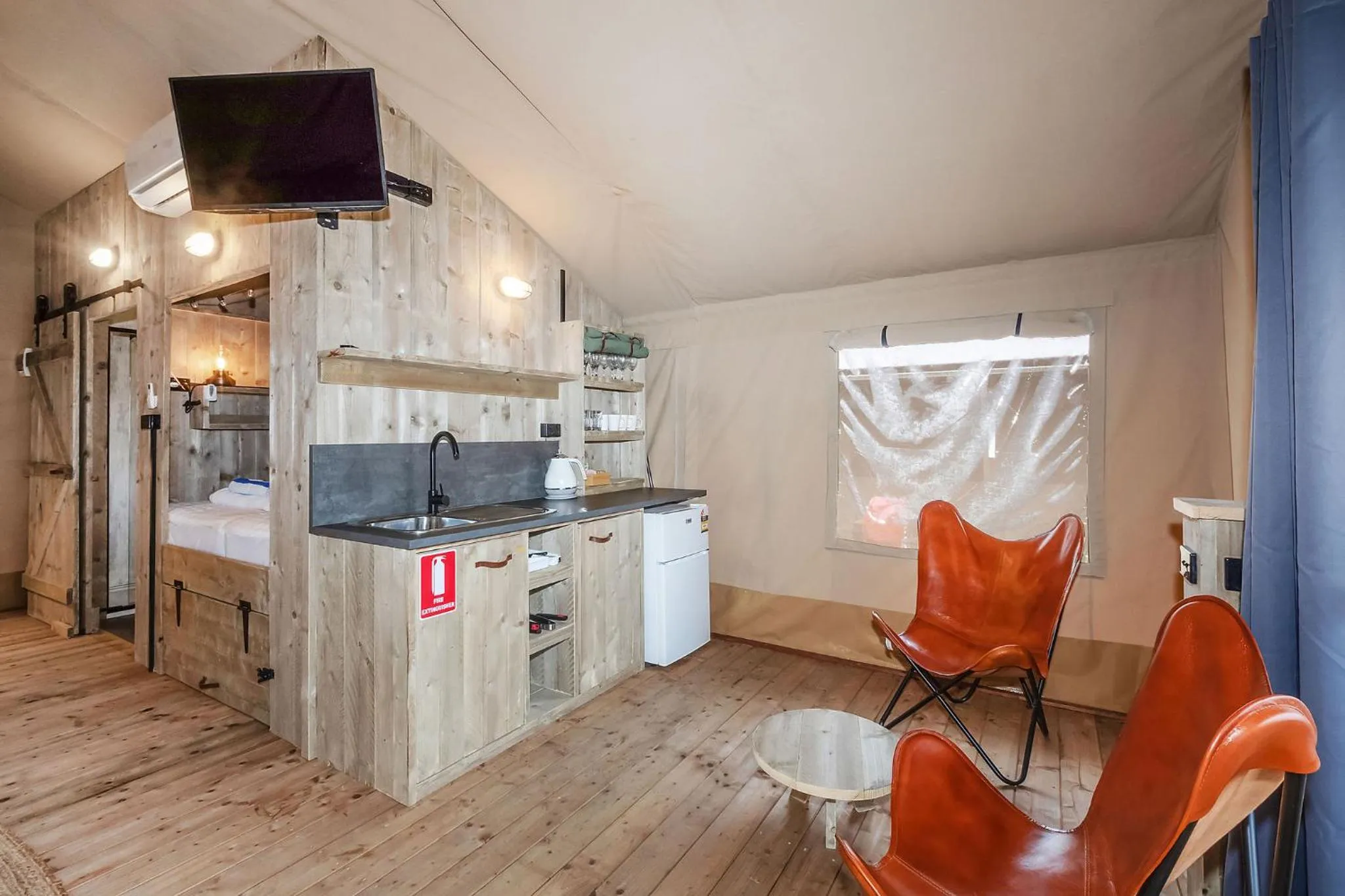 kitchen in Reflections Jimmys Beach - Holiday Park