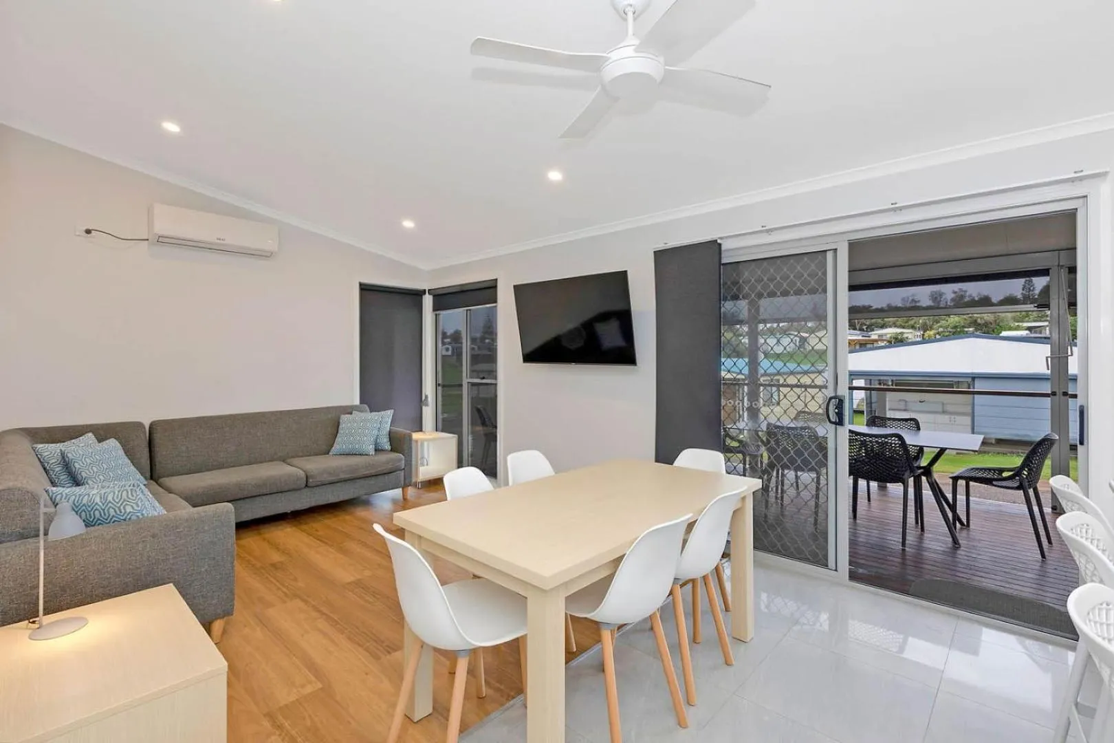 TV and multimedia in Reflections Bermagui - Holiday Park