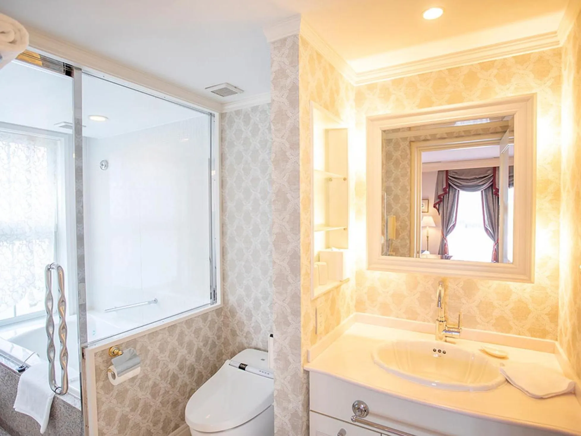 Toilet in Kobe Kitano Hotel