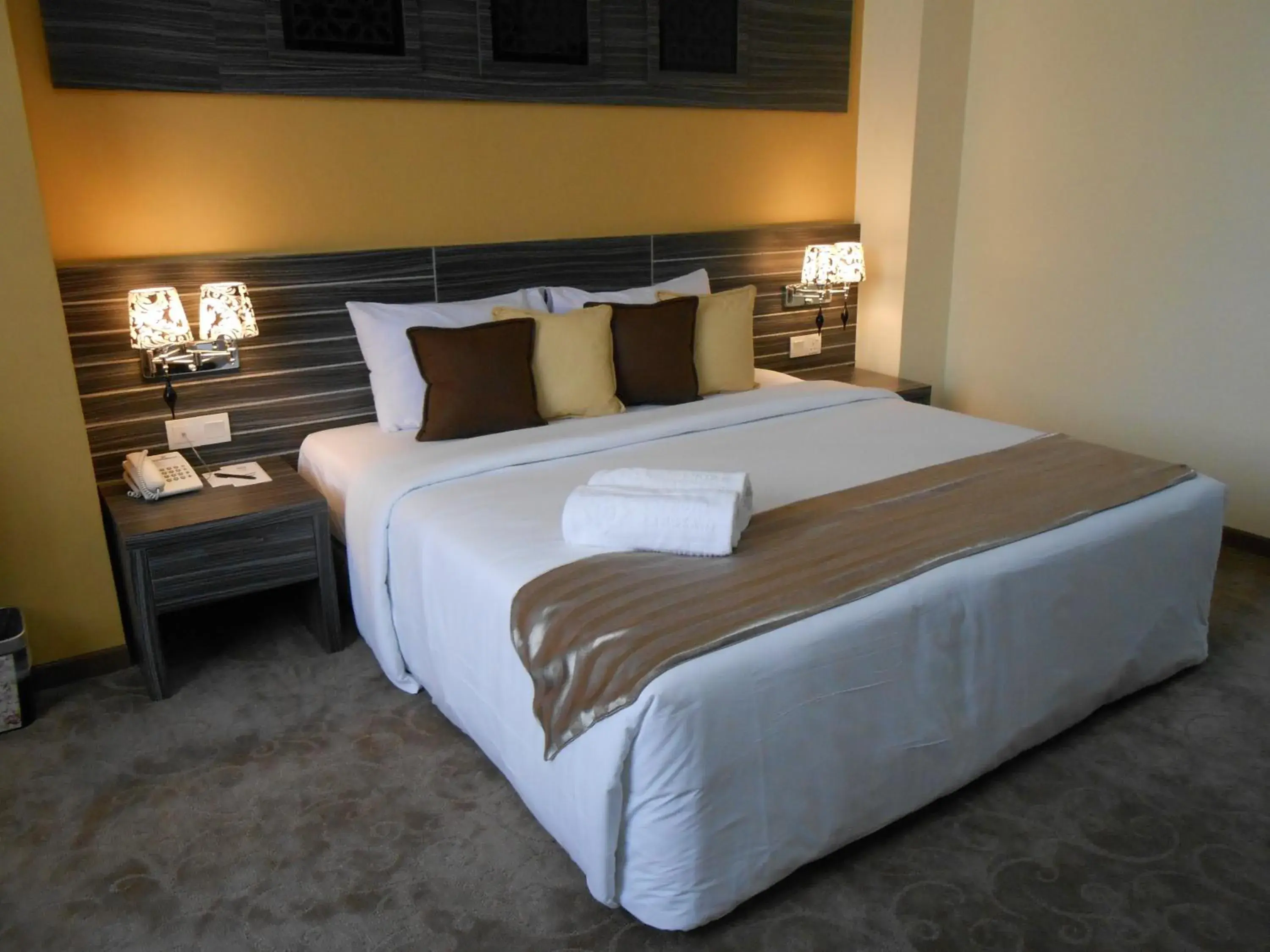 Deluxe Suite Hill view in HIG Hotel & Convention Deluxe Suite Hill view in HIG Hotel & Convention