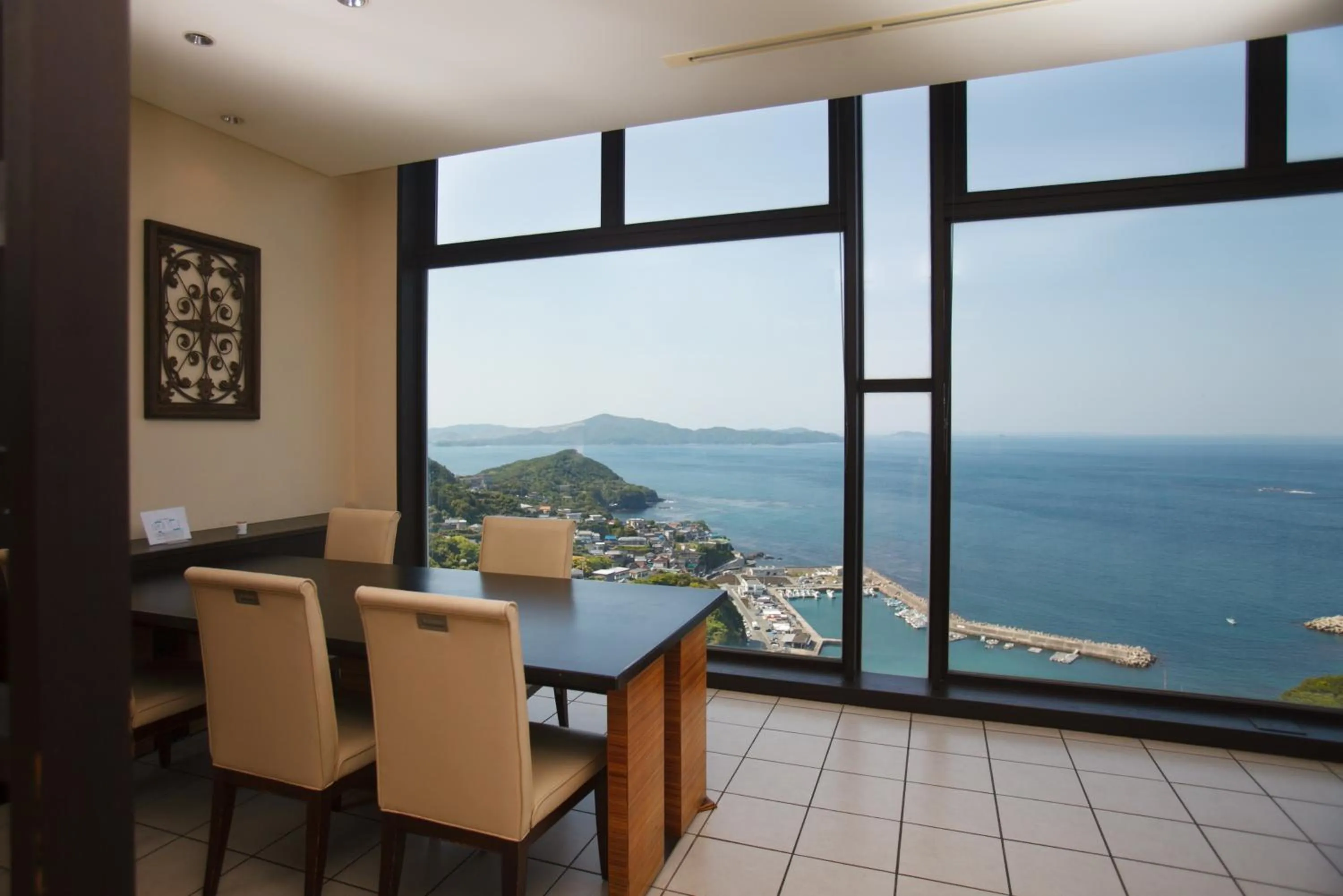 Restaurant/places to eat in Ijika Daiichi Hotel Kagura