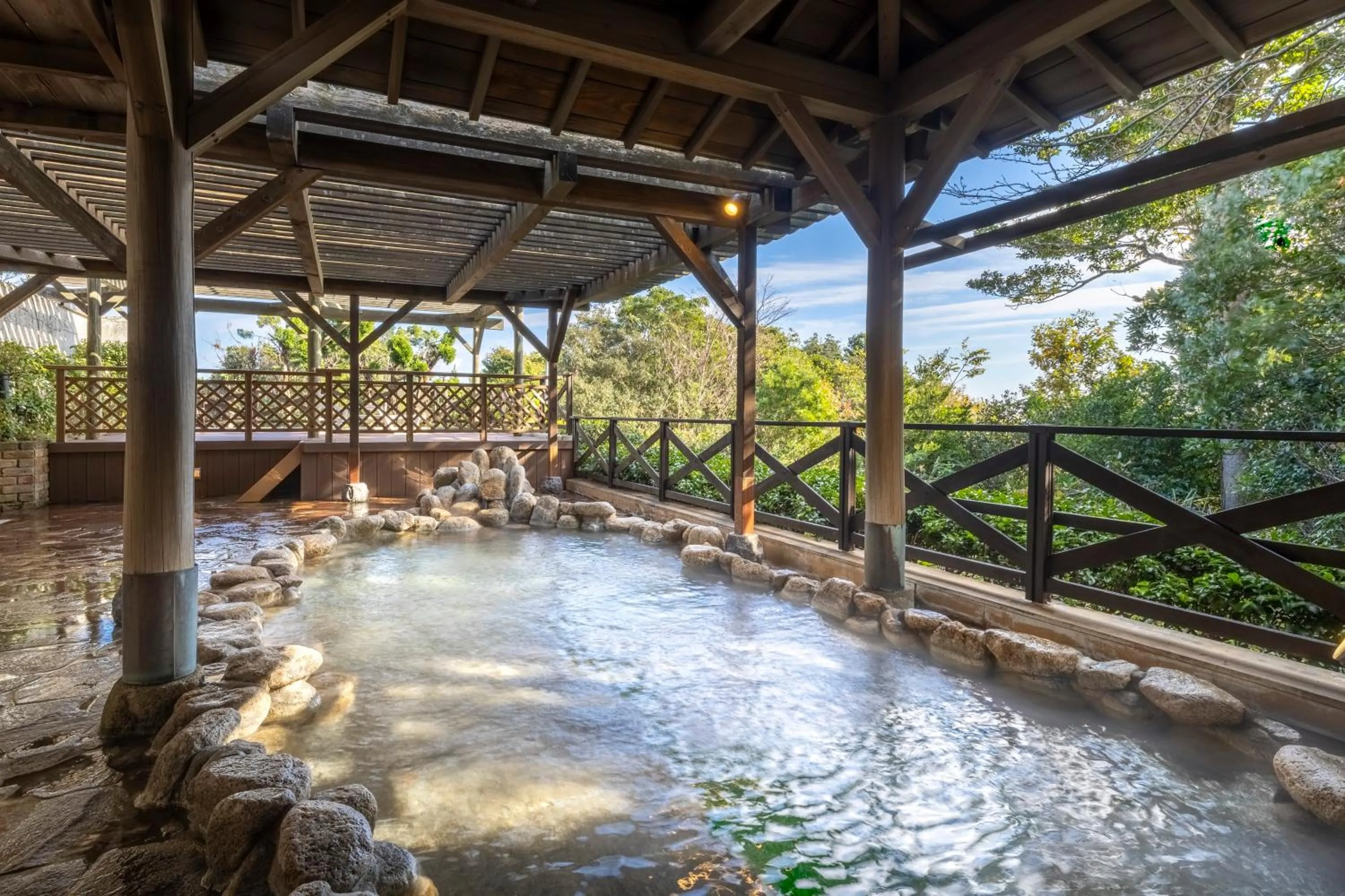 Hot Spring Bath in Ijika Daiichi Hotel Kagura