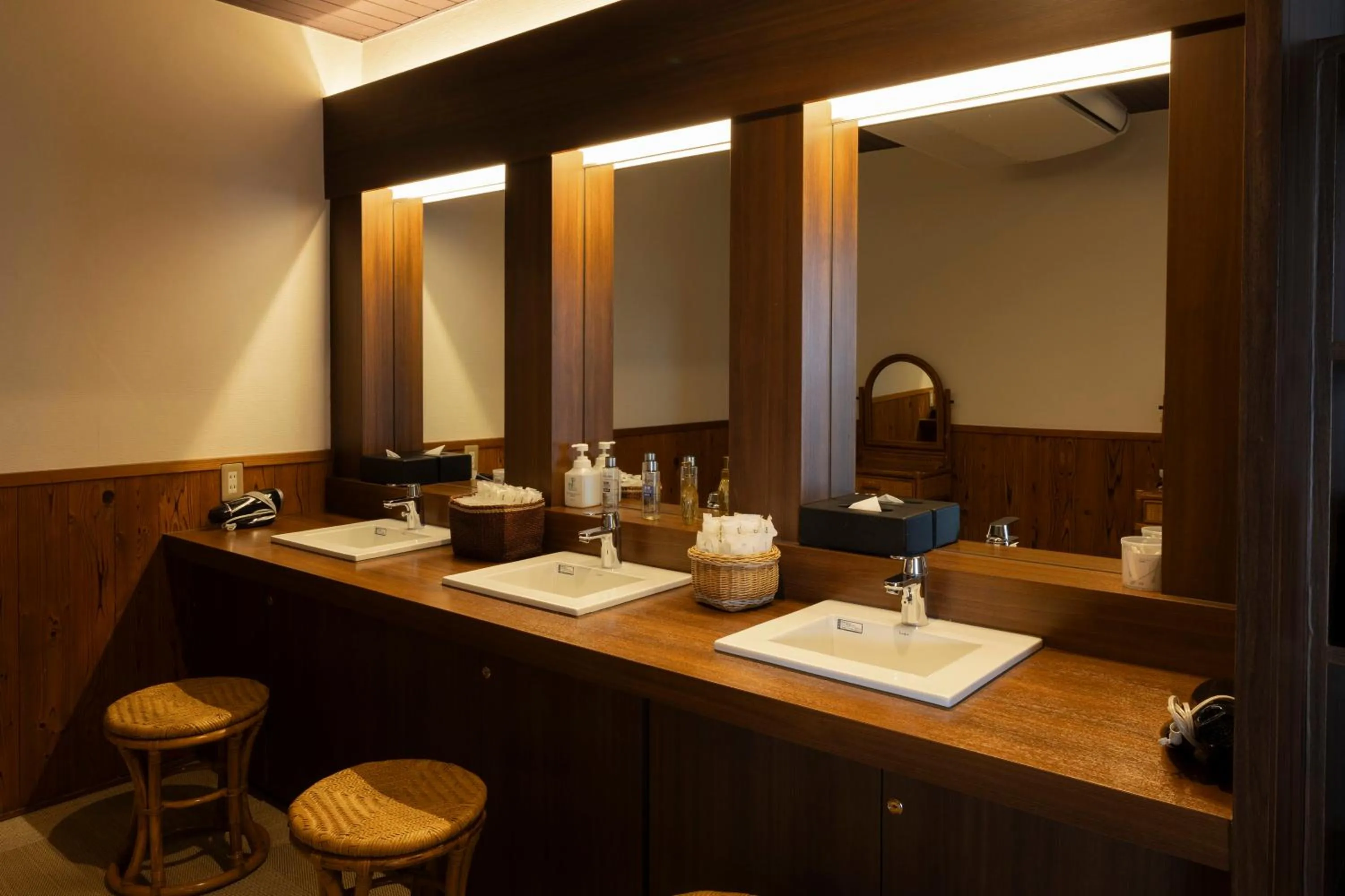 Public Bath in Ijika Daiichi Hotel Kagura