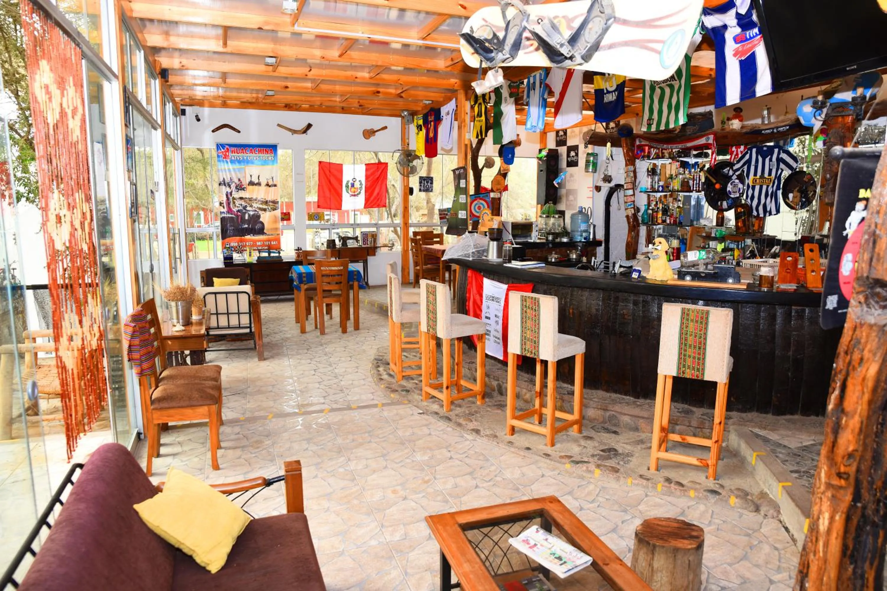 Restaurant/places to eat in Rochabus