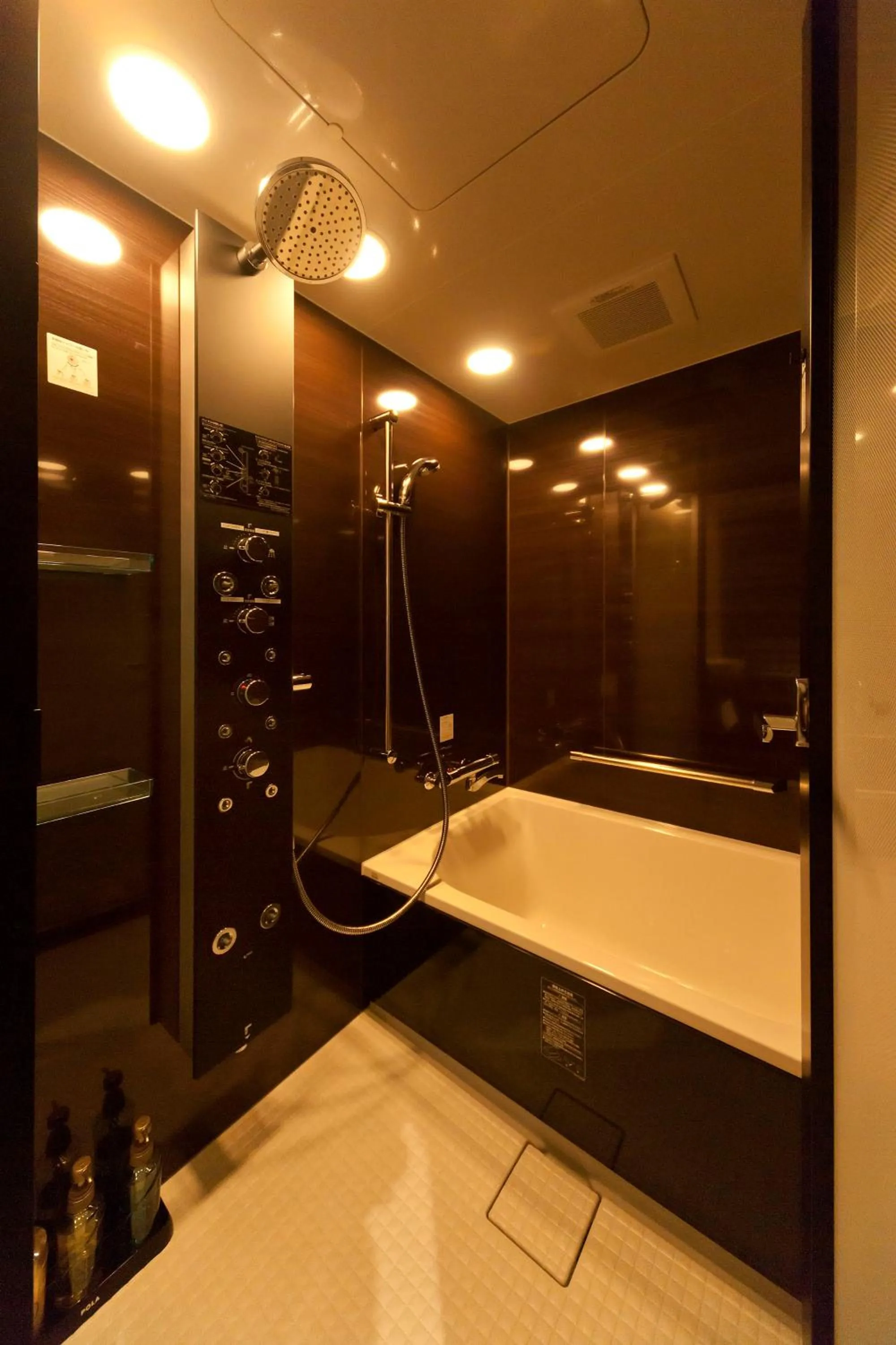 Shower in Resort Hills Toyohama Soranokaze