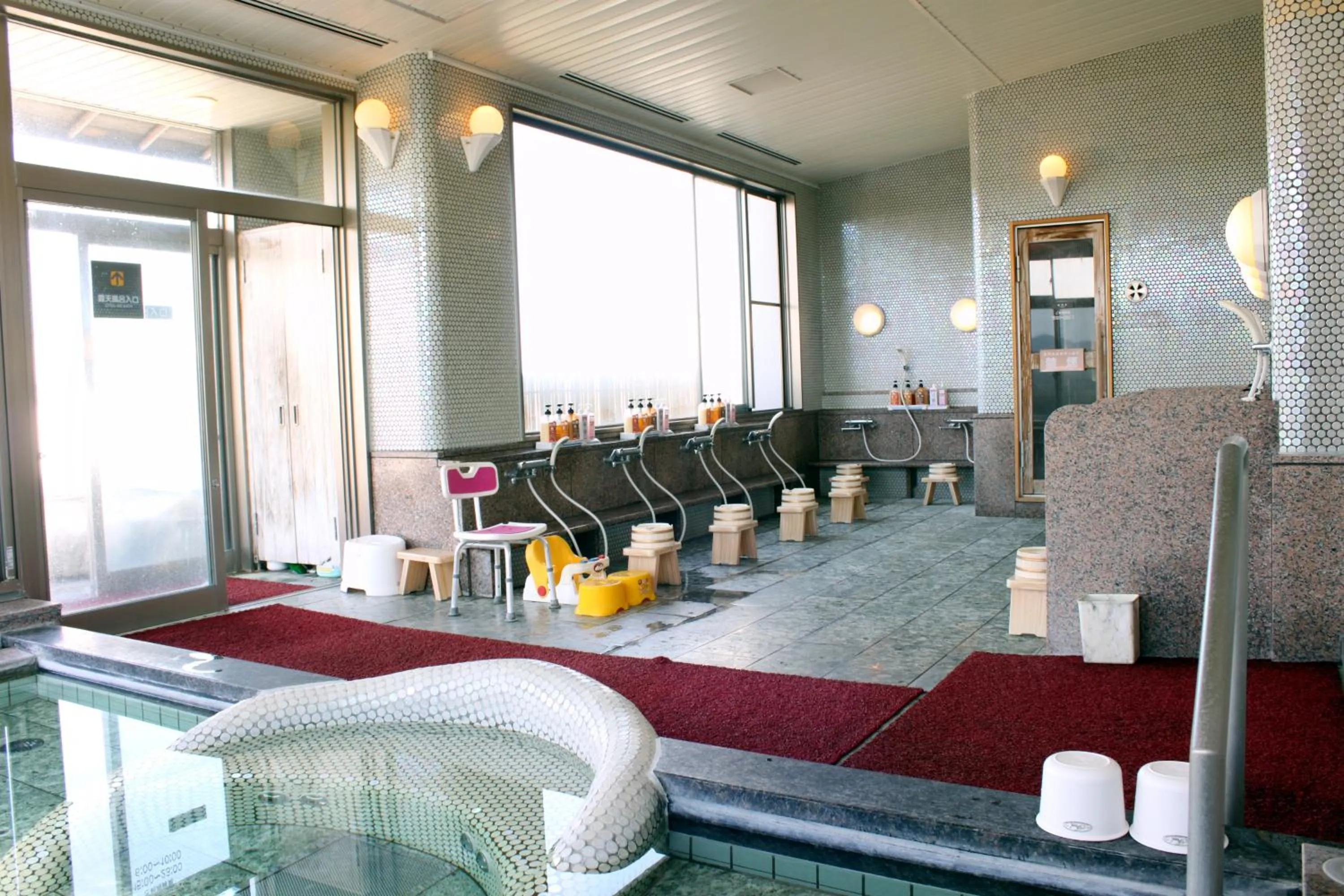 Hot Spring Bath in Resort Hills Toyohama Soranokaze