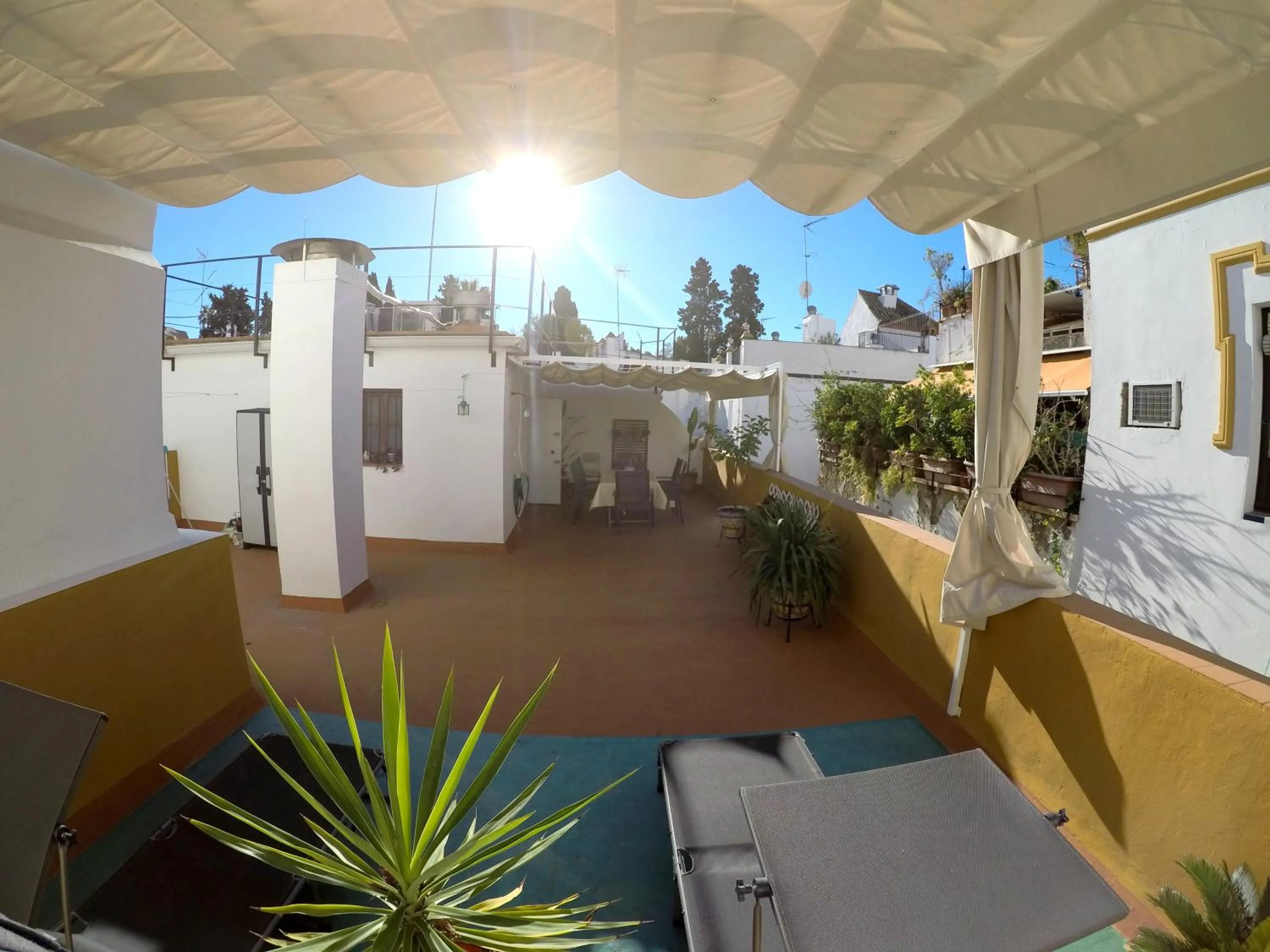 Balcony/Terrace in Duplex acogedor con gran terraza en pleno centro de Sevilla!