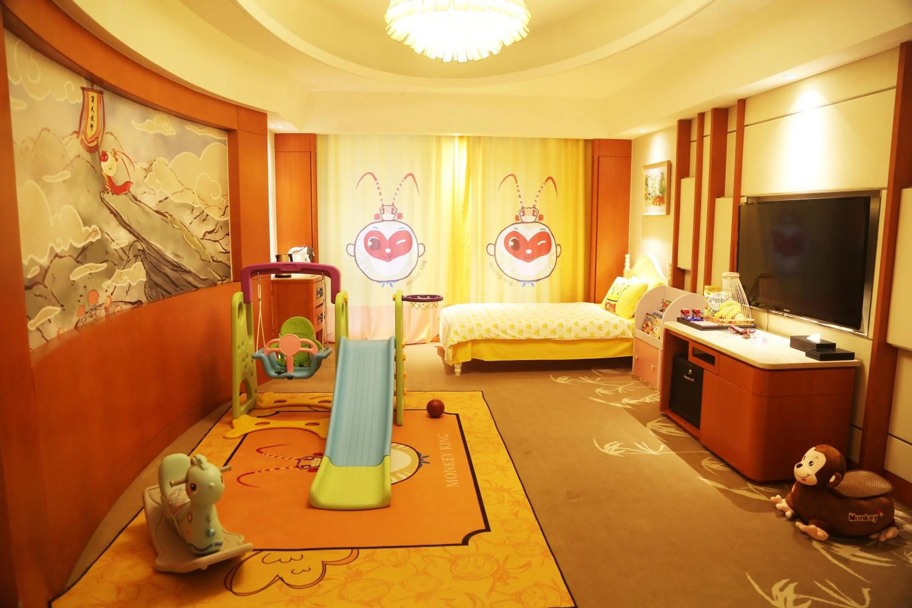 Kids's club, Bed in Huaguoshan Hotel