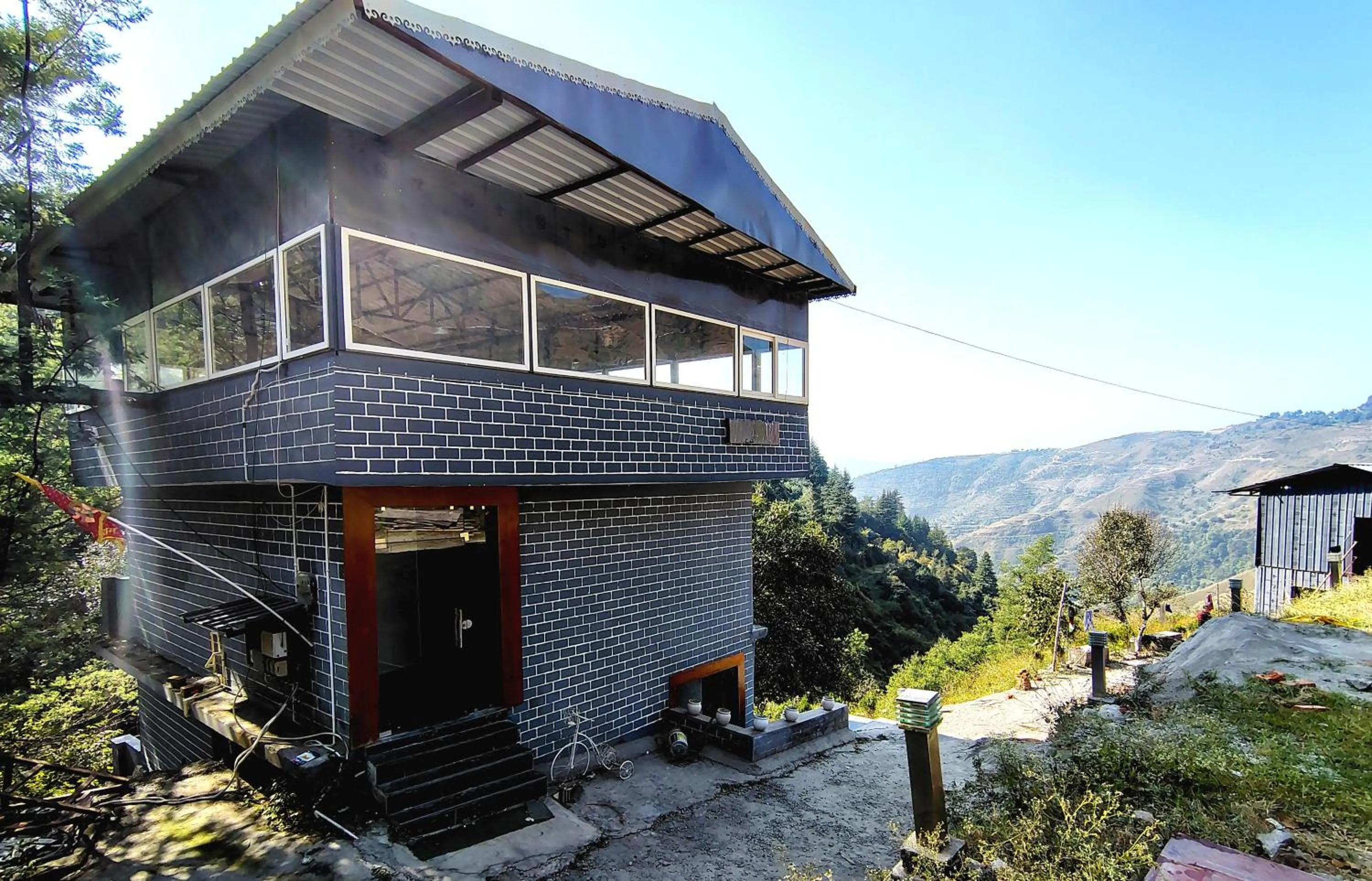 Property building in Chakrata Inn Resort