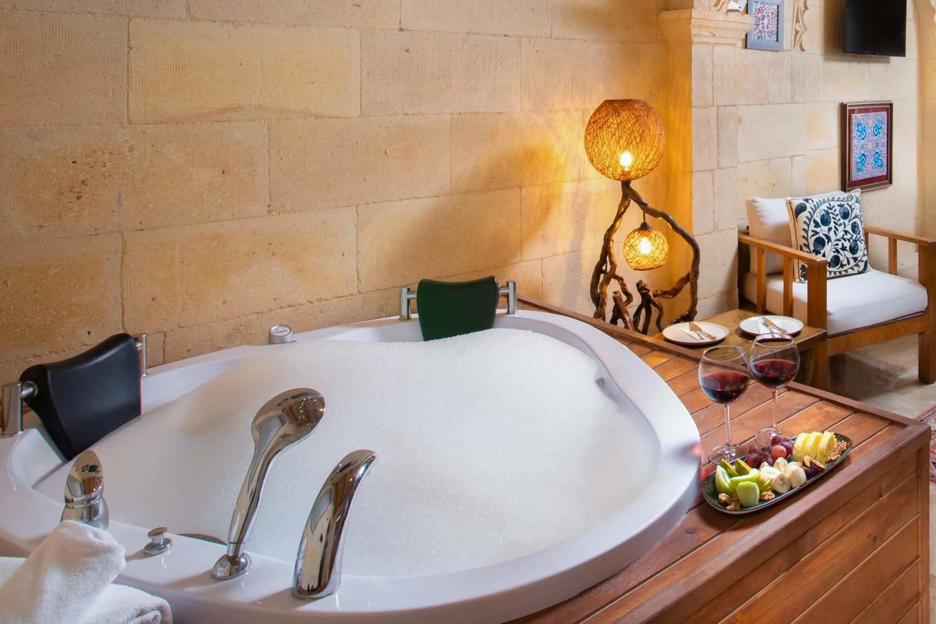 Hot Tub in Simera in Cappadocia - Special Class - Best View Rooftop