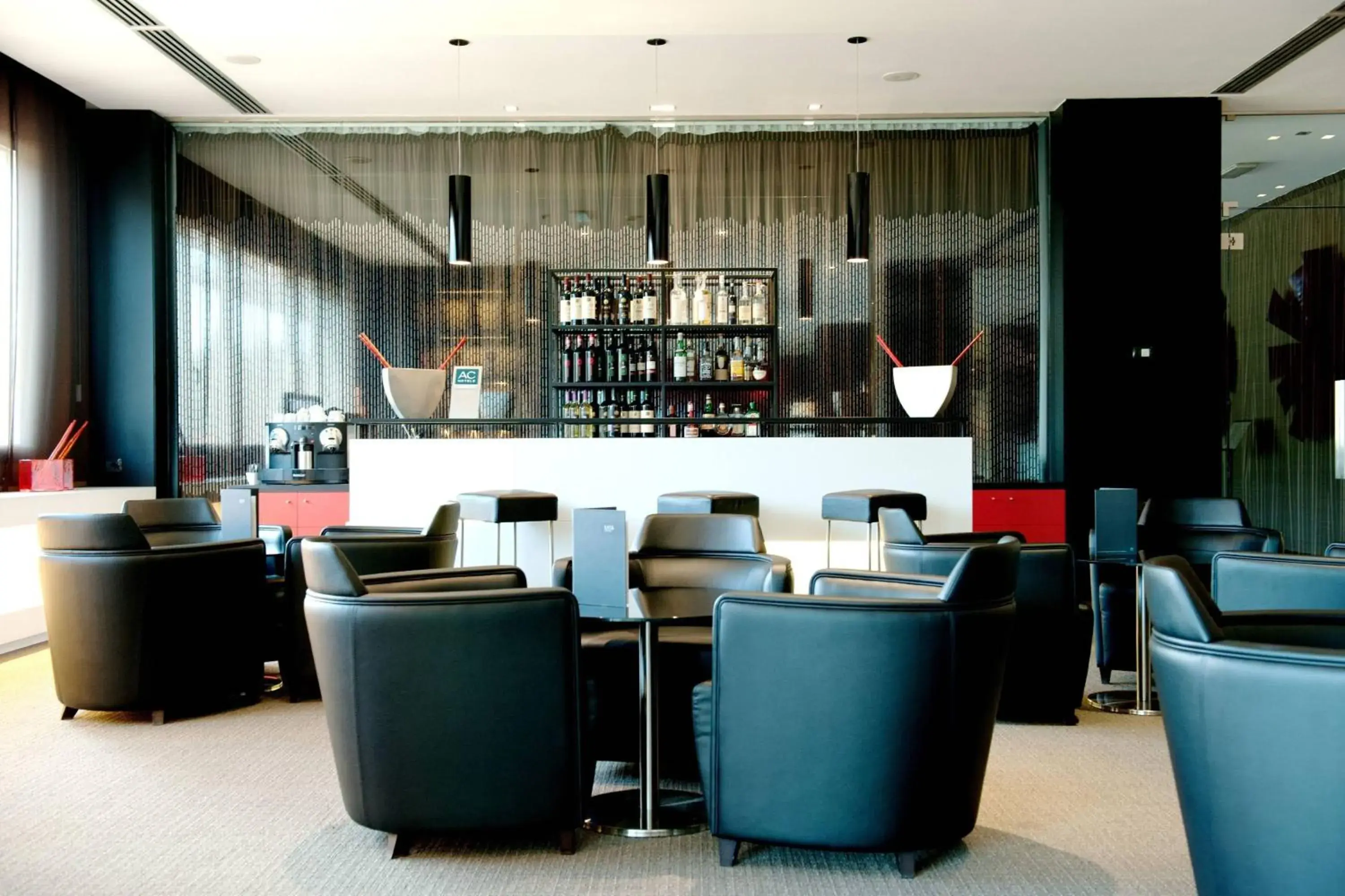 Restaurant/places to eat, Lounge/Bar in AC Hotel Padova by Marriott