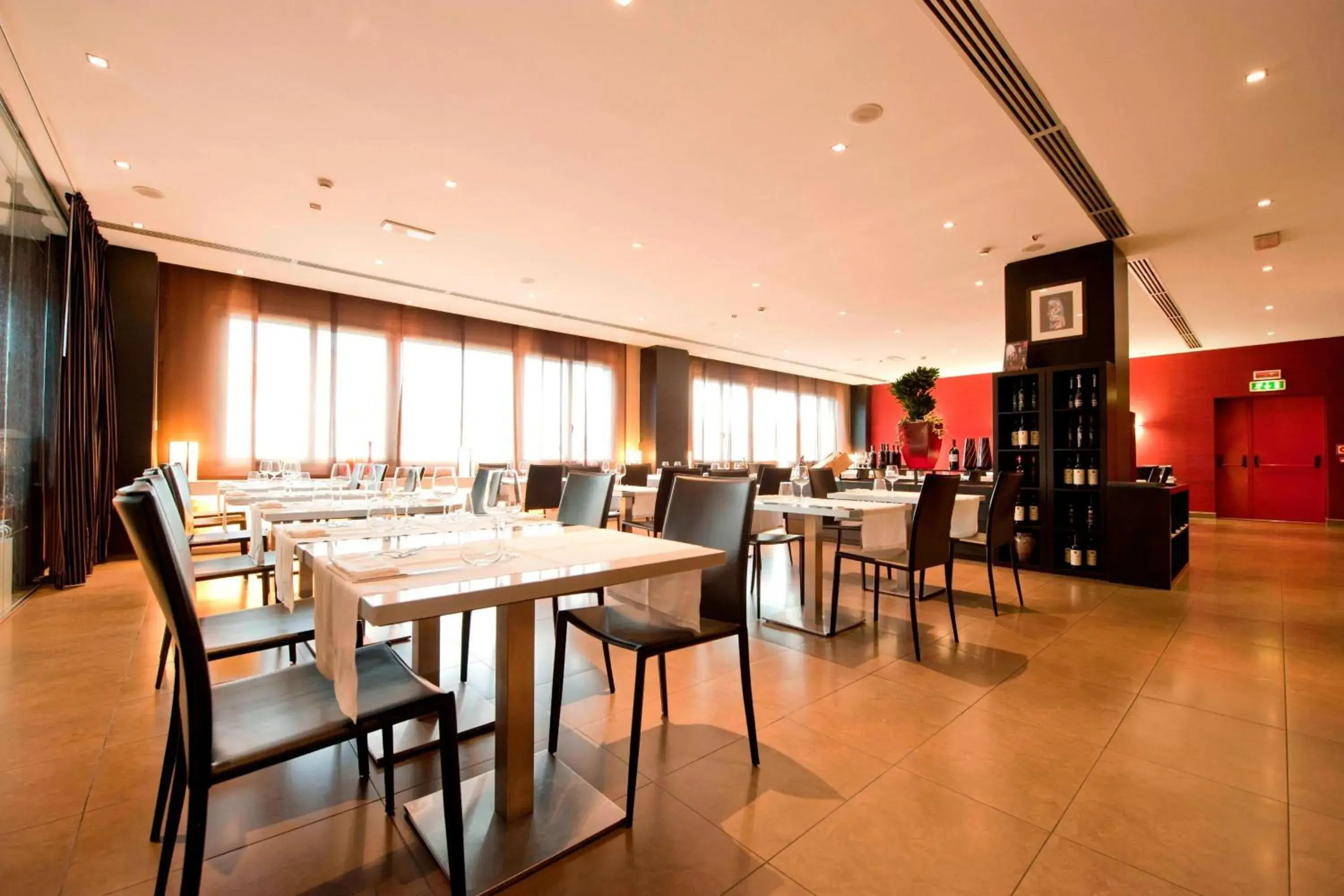 Restaurant/Places to Eat in AC Hotel Padova by Marriott