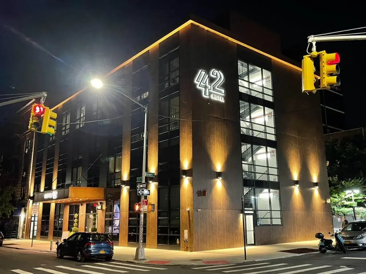 Property building in 42 Hotel Williamsburg Property building in 42 Hotel Williamsburg