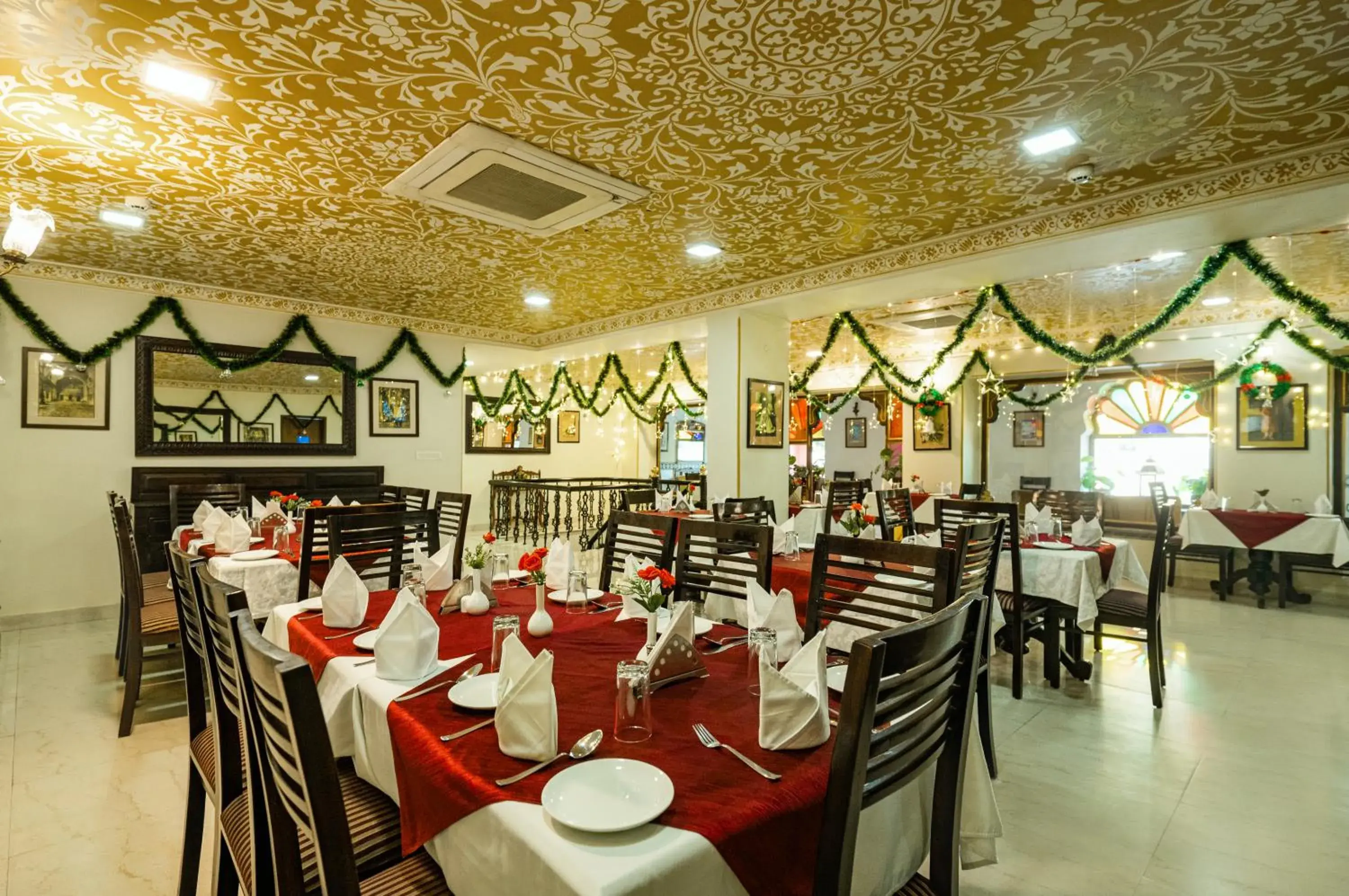 Restaurant/places to eat in Umaid Residency - A Regal Heritage Home Restaurant/places to eat in Umaid Residency - A Regal Heritage Home