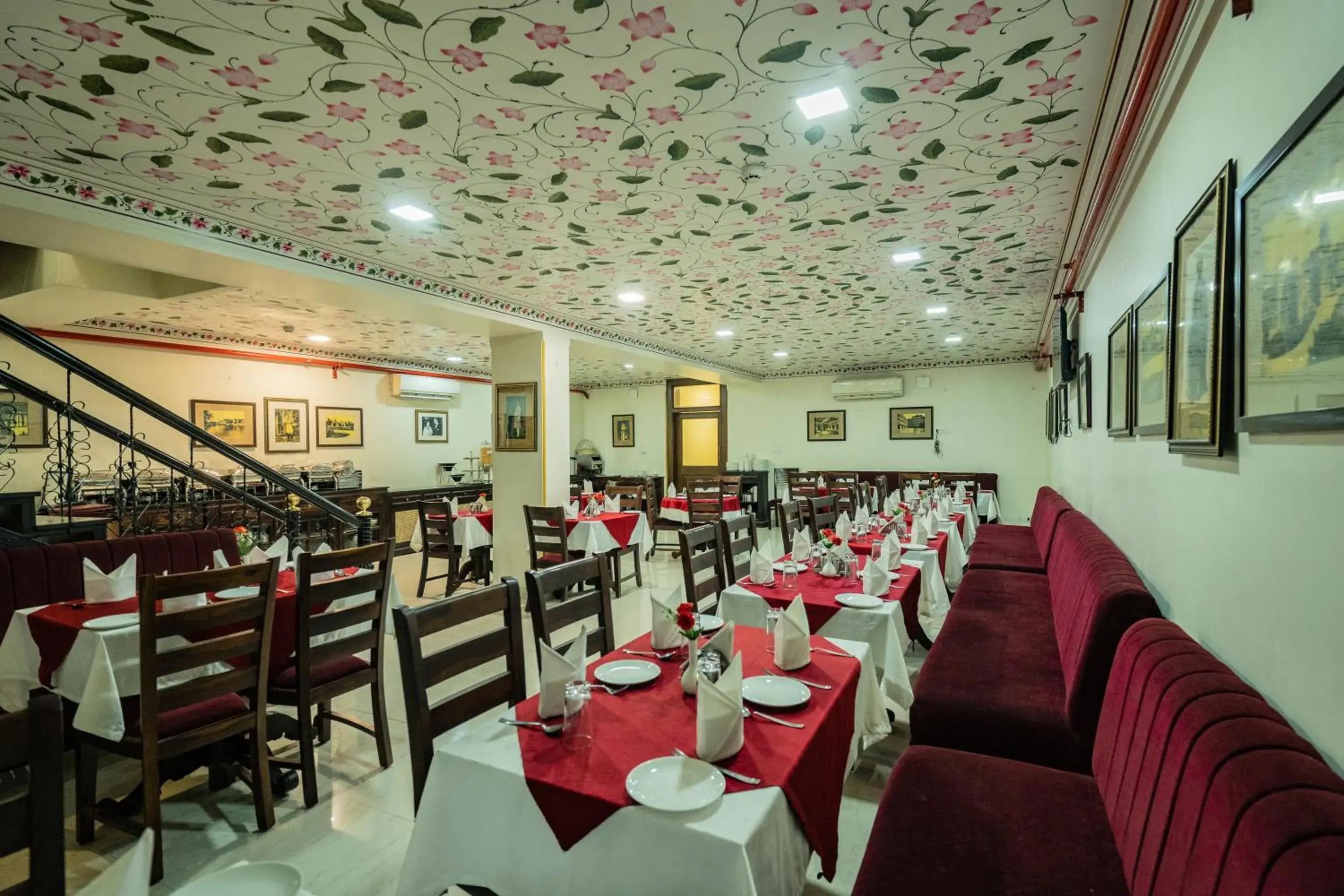 Restaurant/places to eat in Umaid Residency - A Regal Heritage Home Restaurant/places to eat in Umaid Residency - A Regal Heritage Home