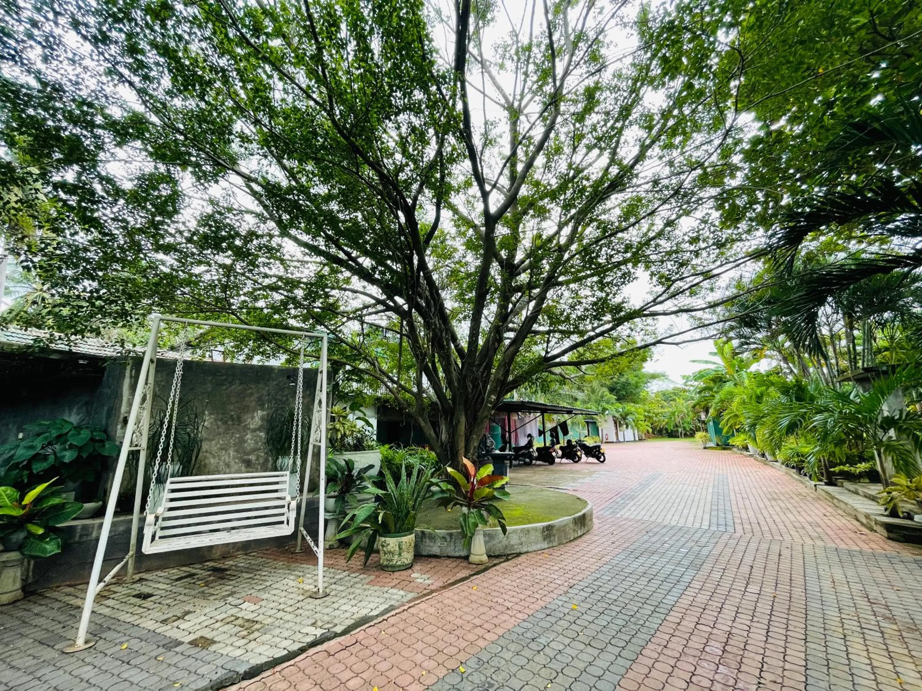 Tishan Holiday Resort