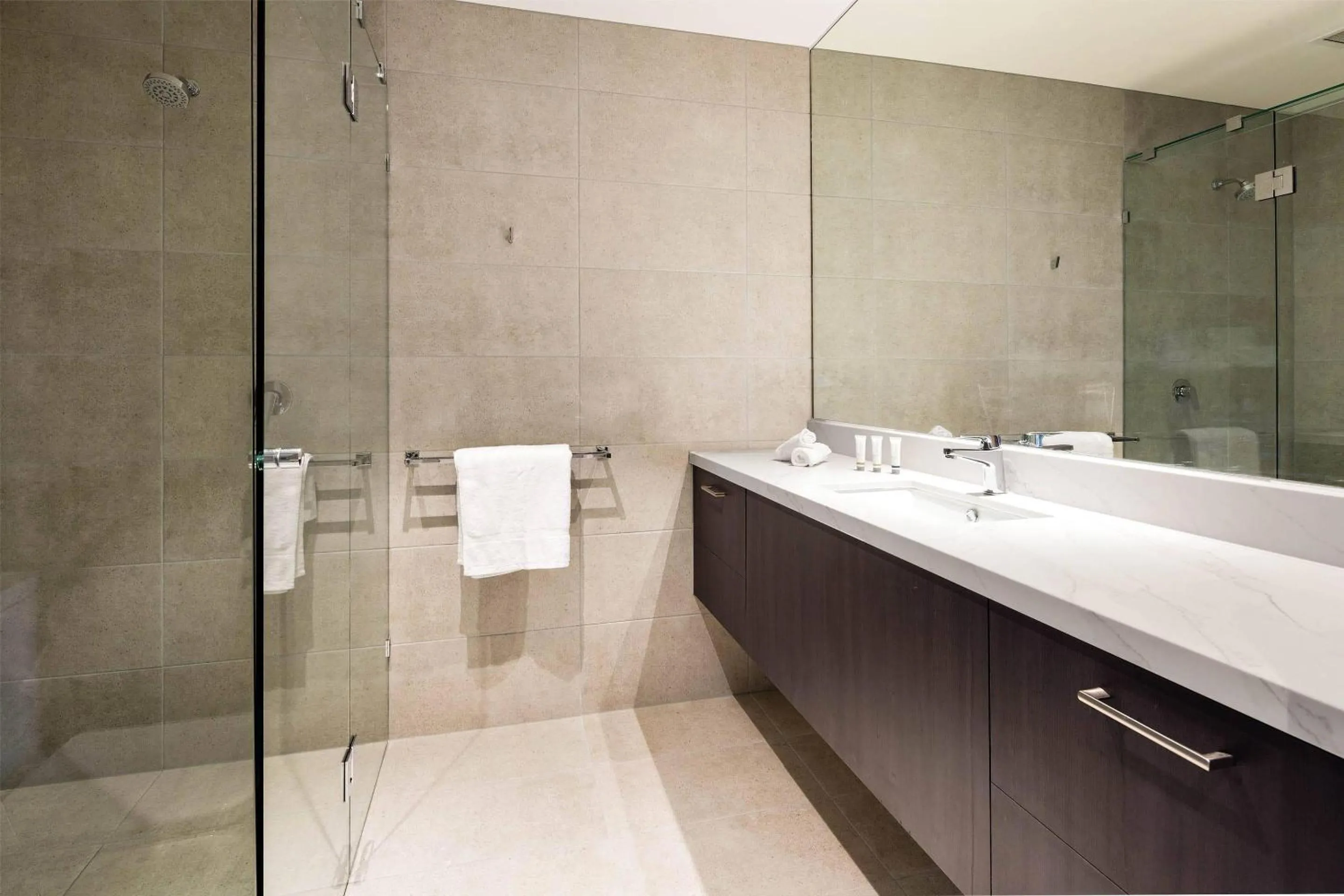 Bedroom in Quality Hotel Lakeside