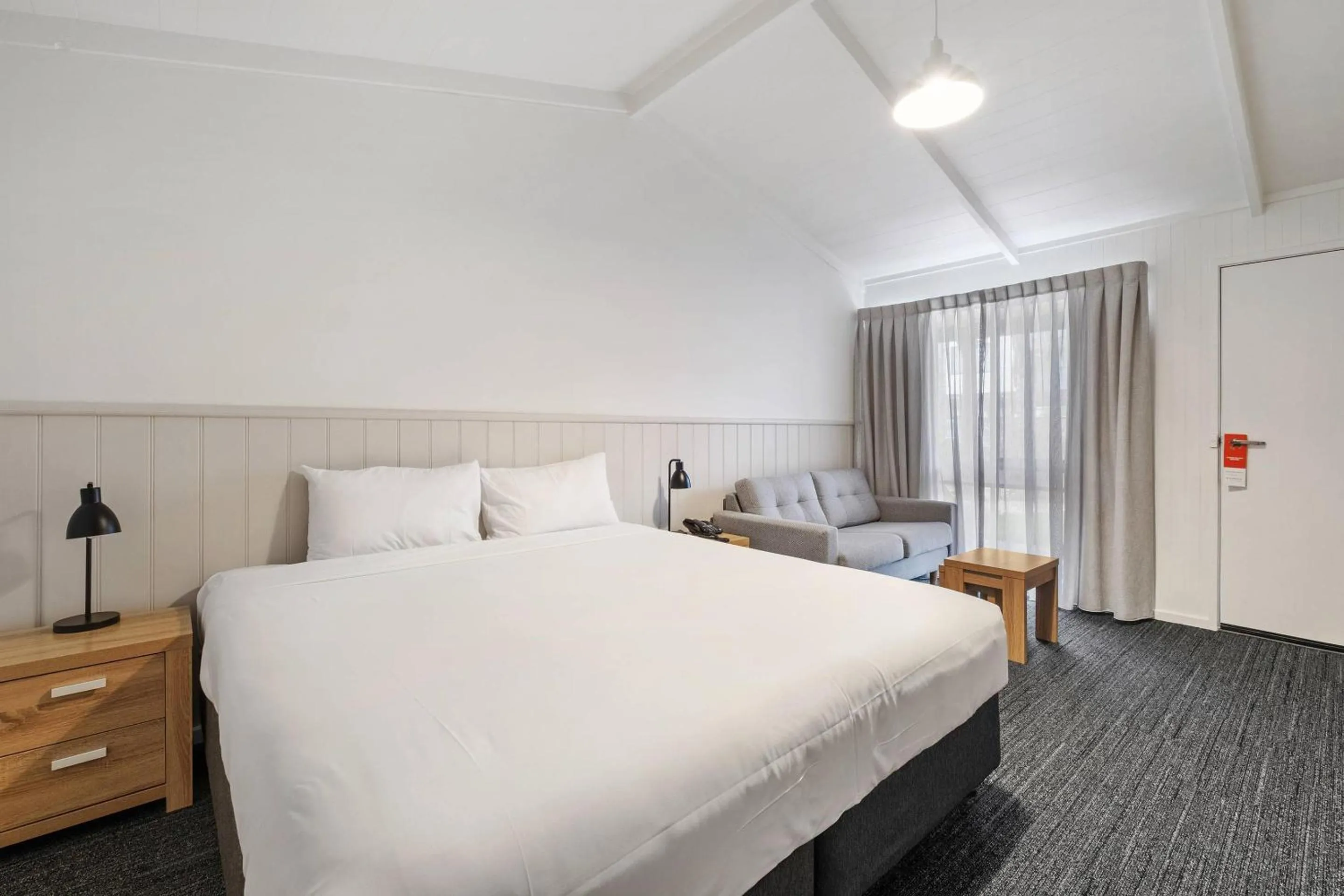 Bedroom, Bed in Quality Hotel Lakeside