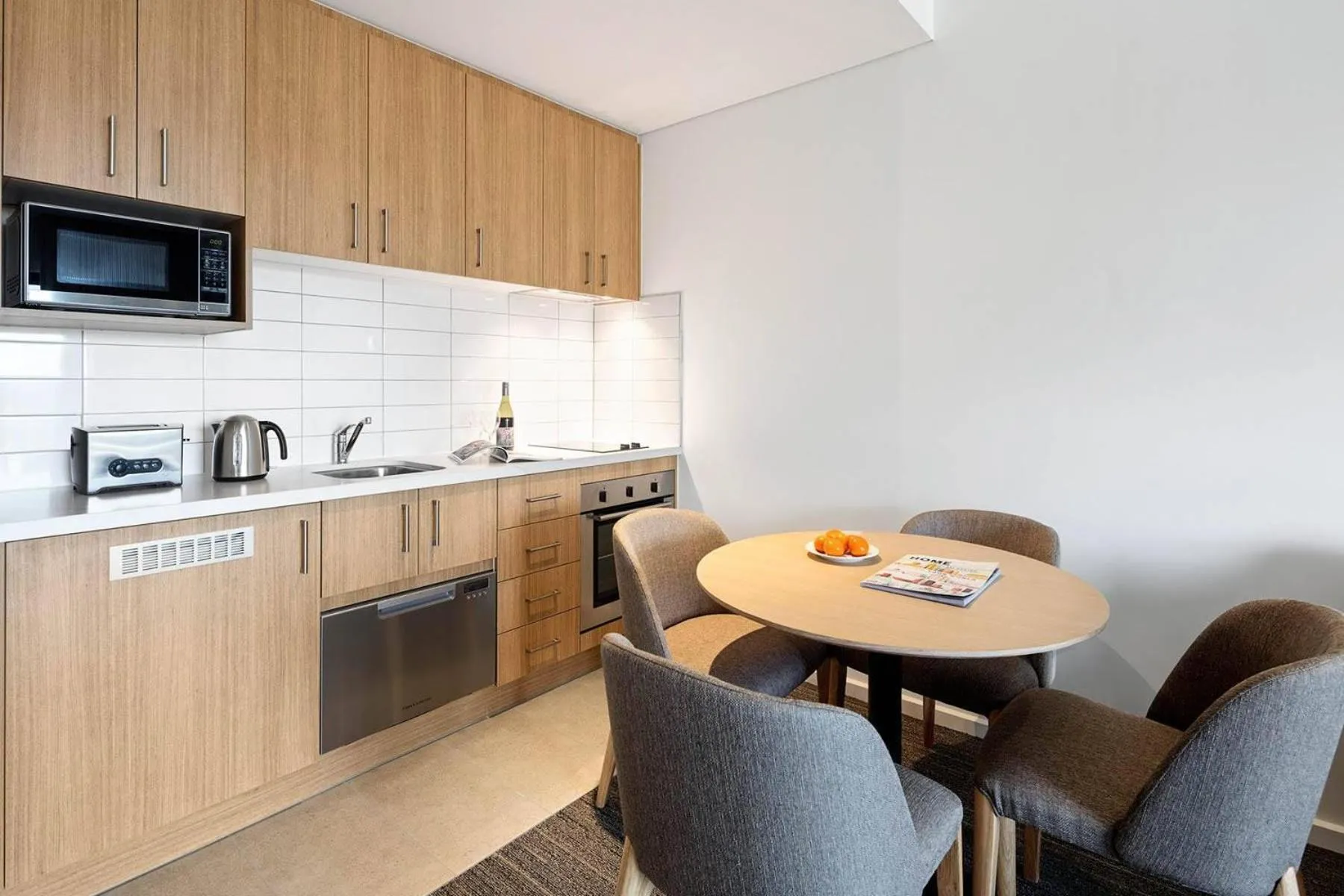 Bedroom in Quality Hotel Lakeside