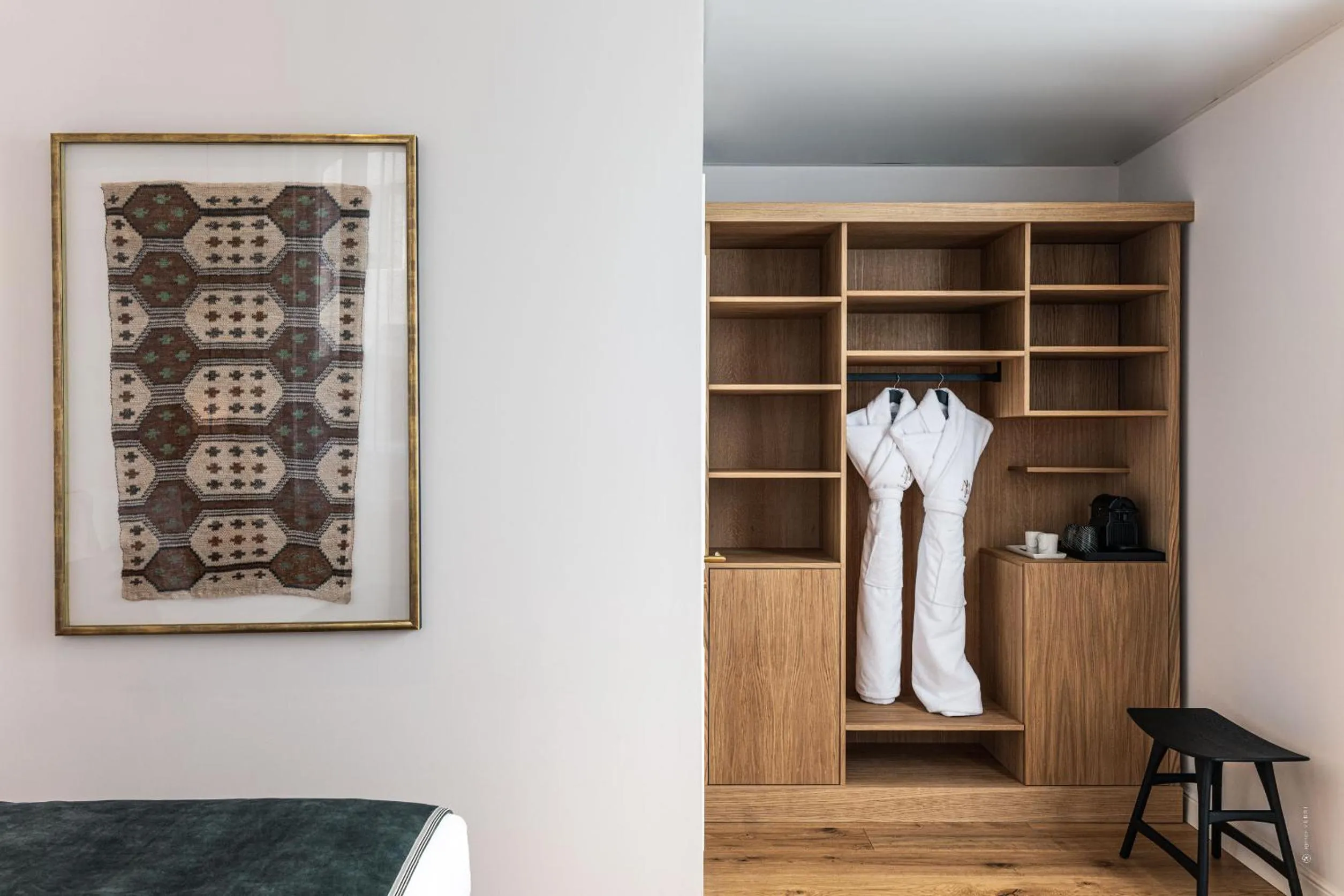 Bedroom in Hôtel Le Mosaïque
