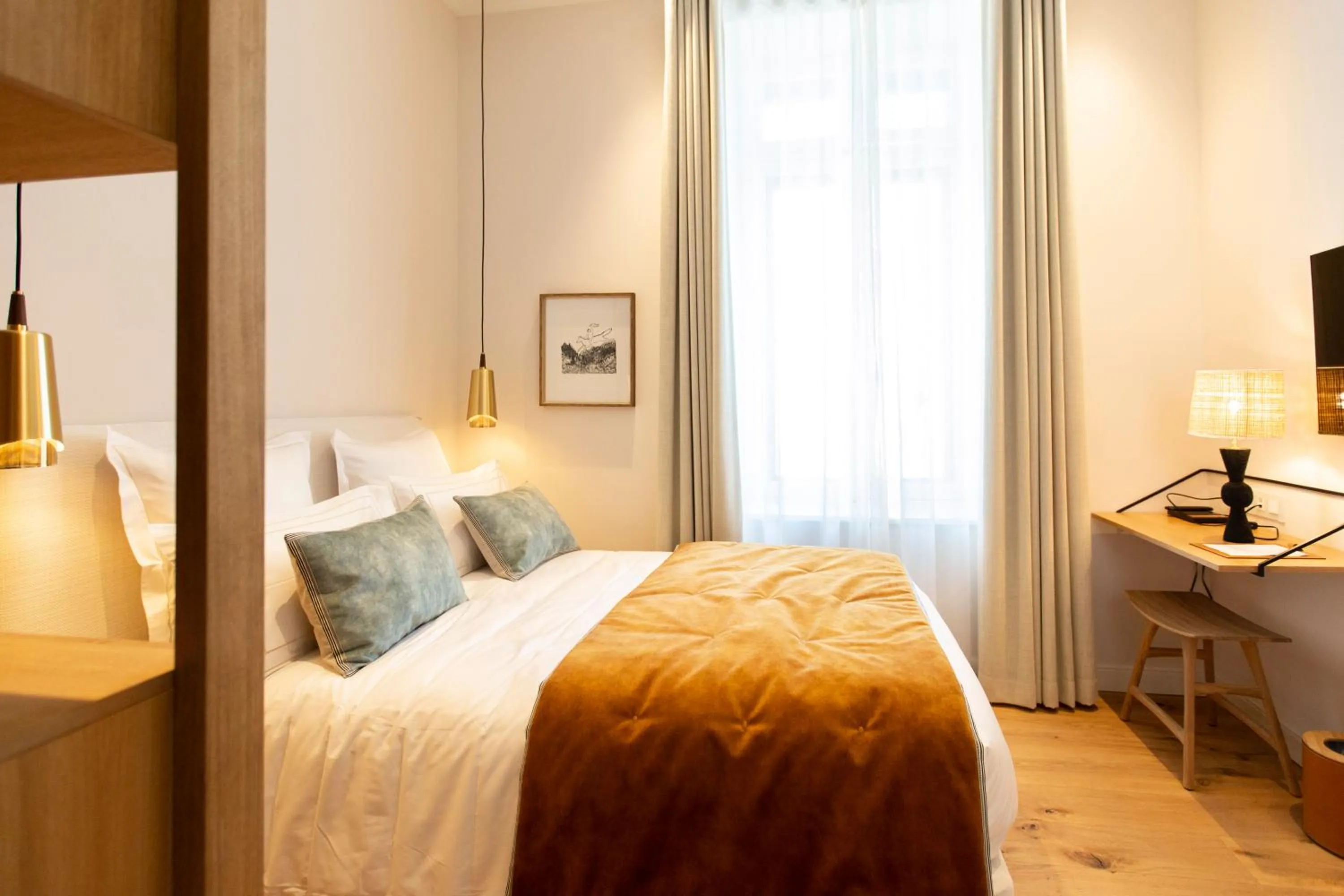 Photo of the whole room, Bed in Hôtel Le Mosaïque