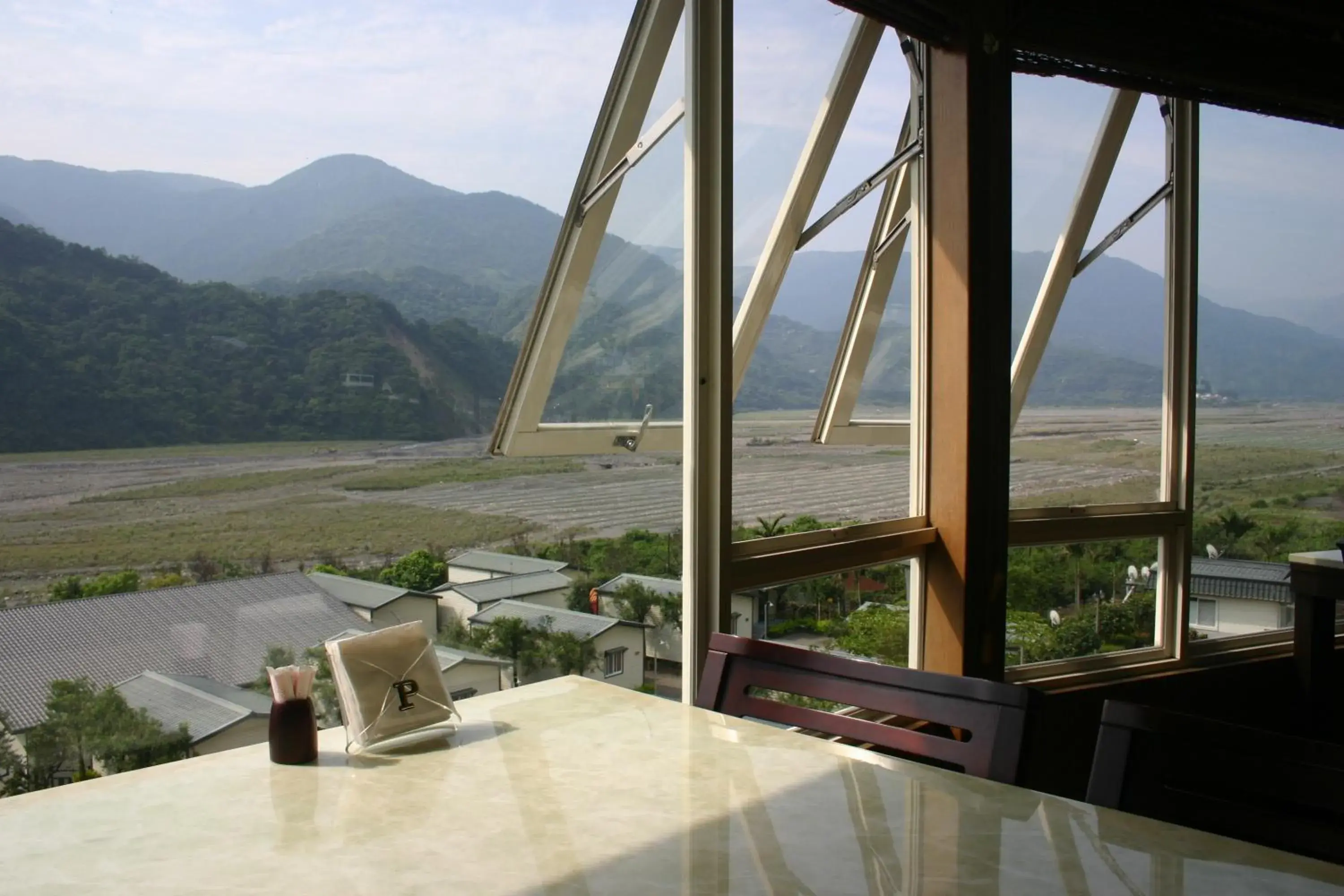 Restaurant/places to eat in Ying Shih Guest House Restaurant/places to eat in Ying Shih Guest House