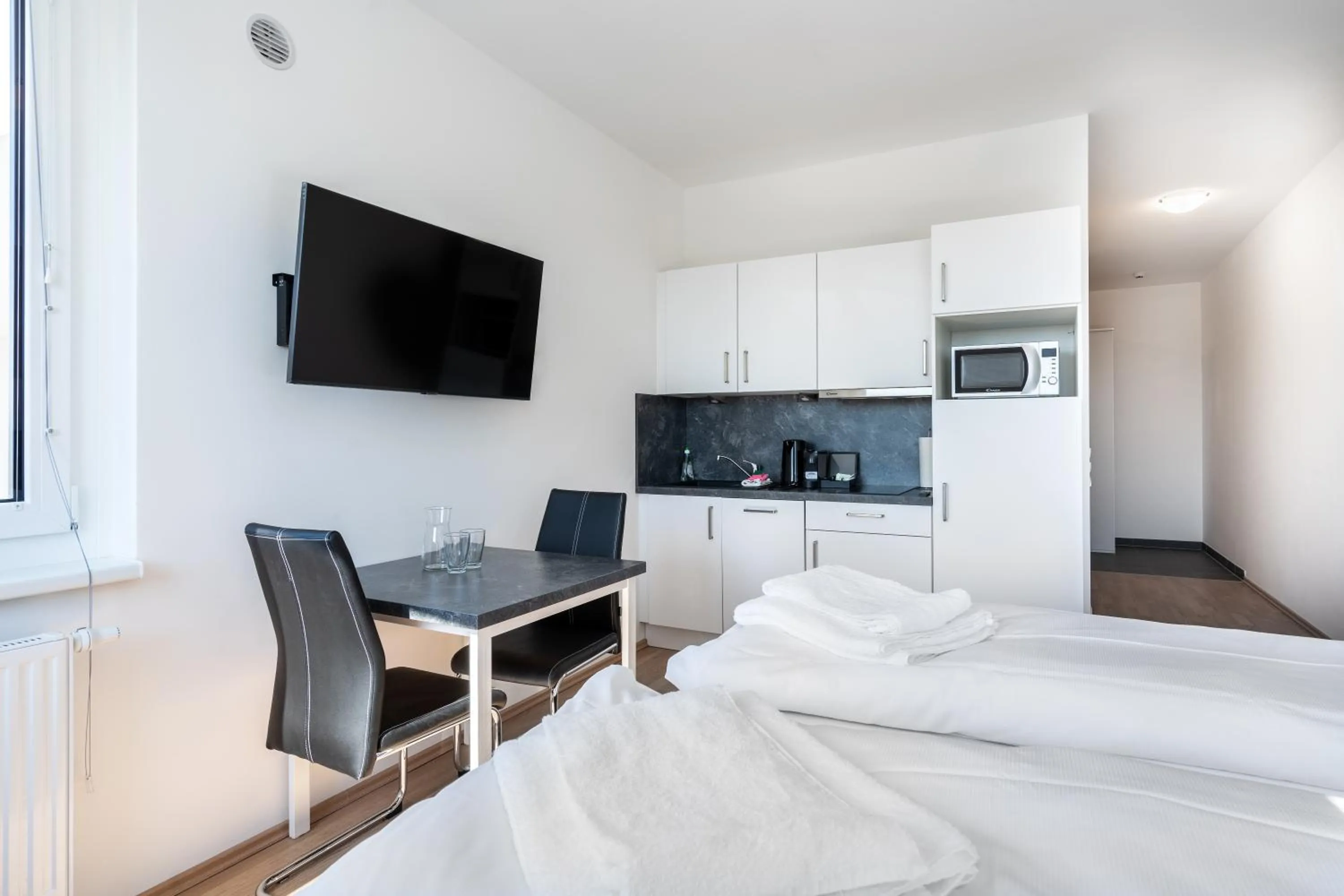 Bed in FeelGood Apartments LakeLiving inklusive Garagenplatz