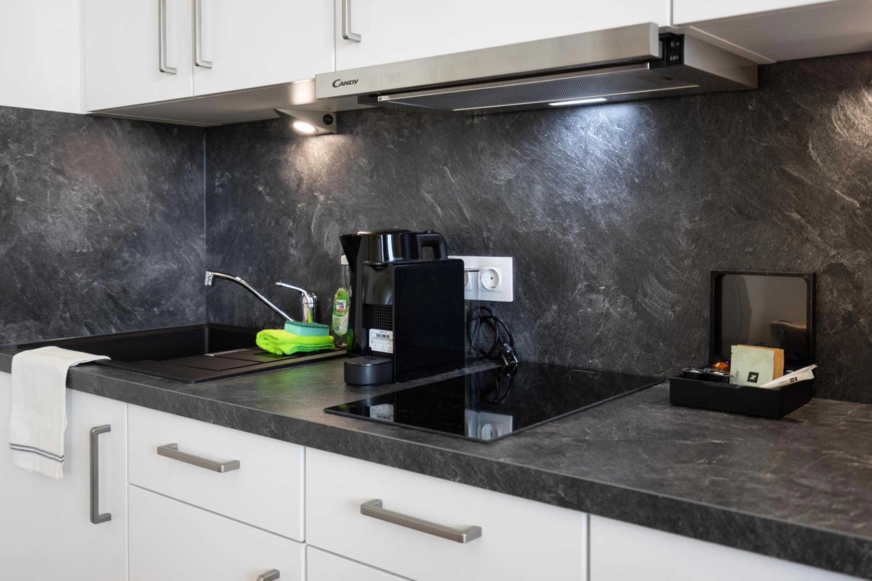 Coffee/tea facilities in FeelGood Apartments LakeLiving inklusive Garagenplatz