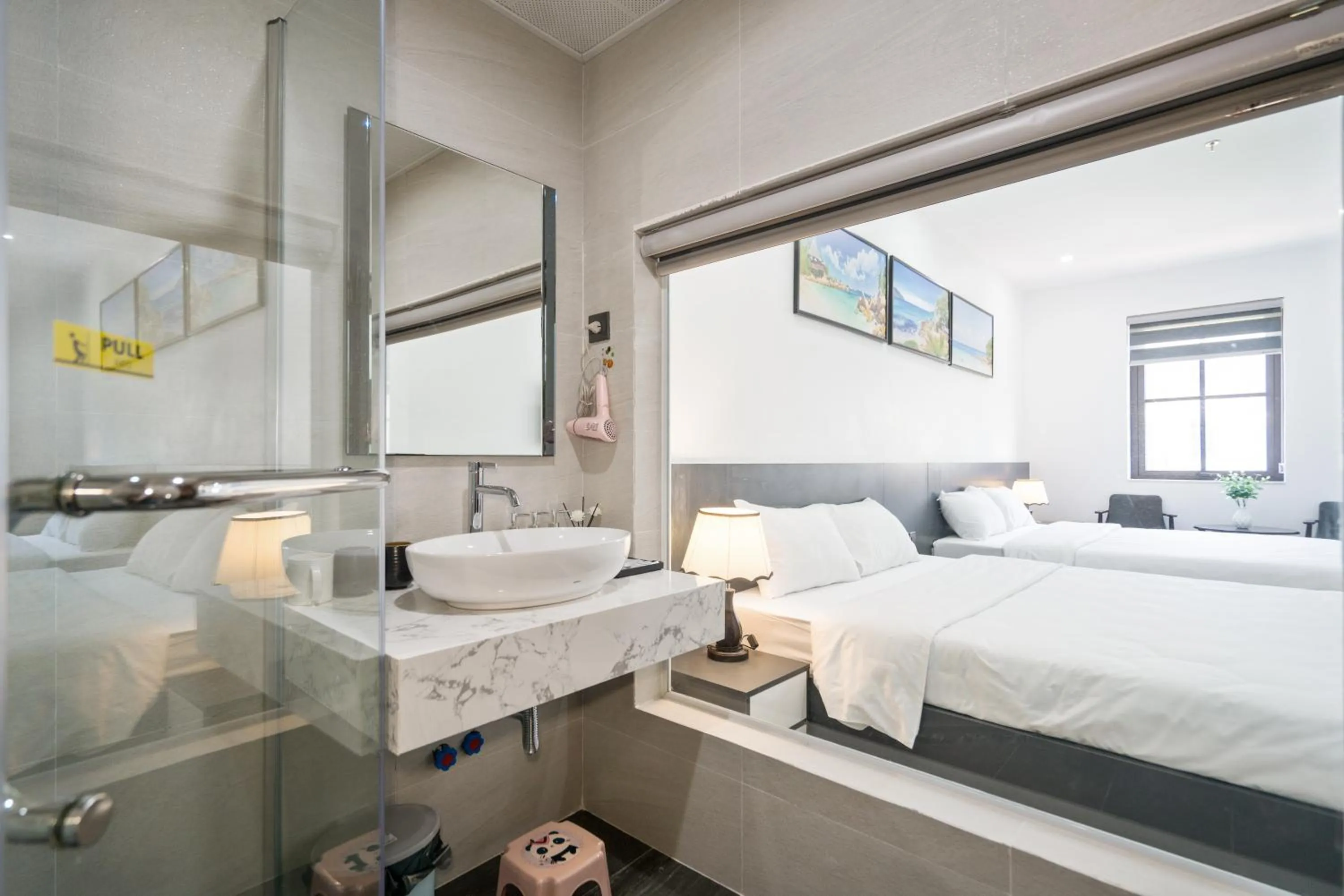 Bathroom, Bed in The Enchanted Ha Long Hotel