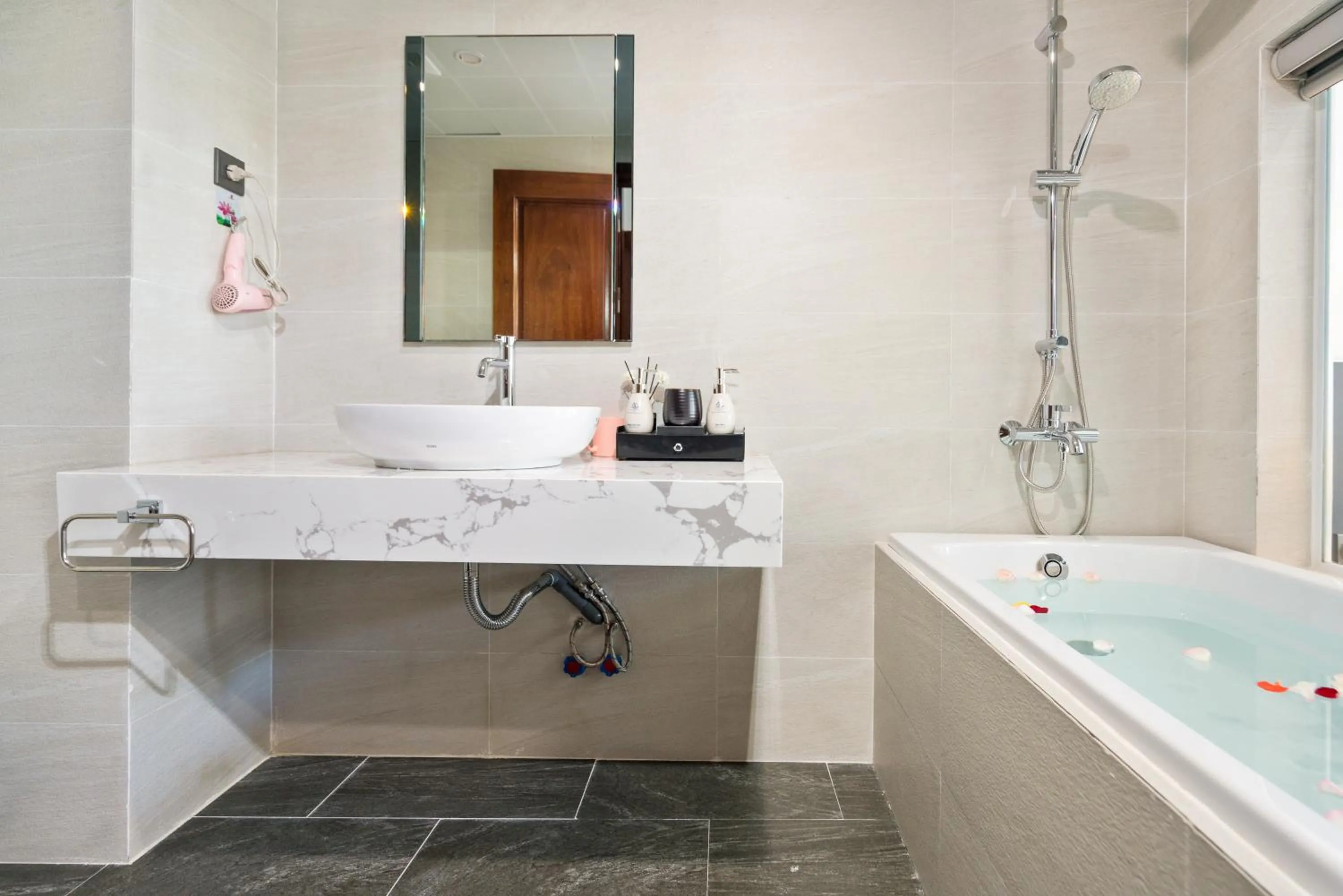 Bathroom in The Enchanted Ha Long Hotel