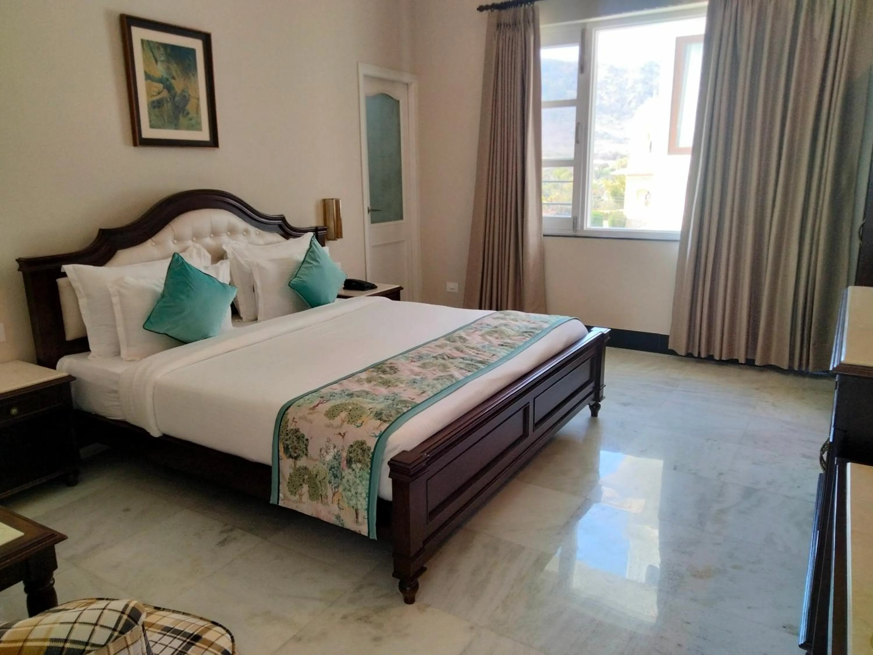 Bedroom, Bed in Boheda Manor - Luxury Retreat