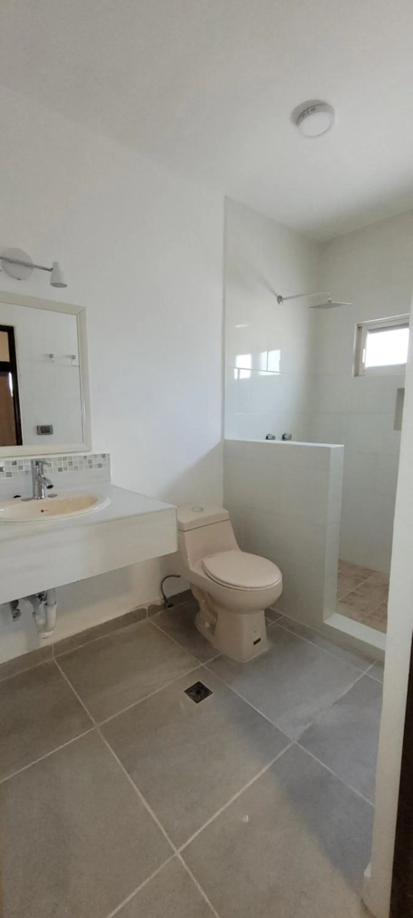 Bathroom in Doña Adelina House