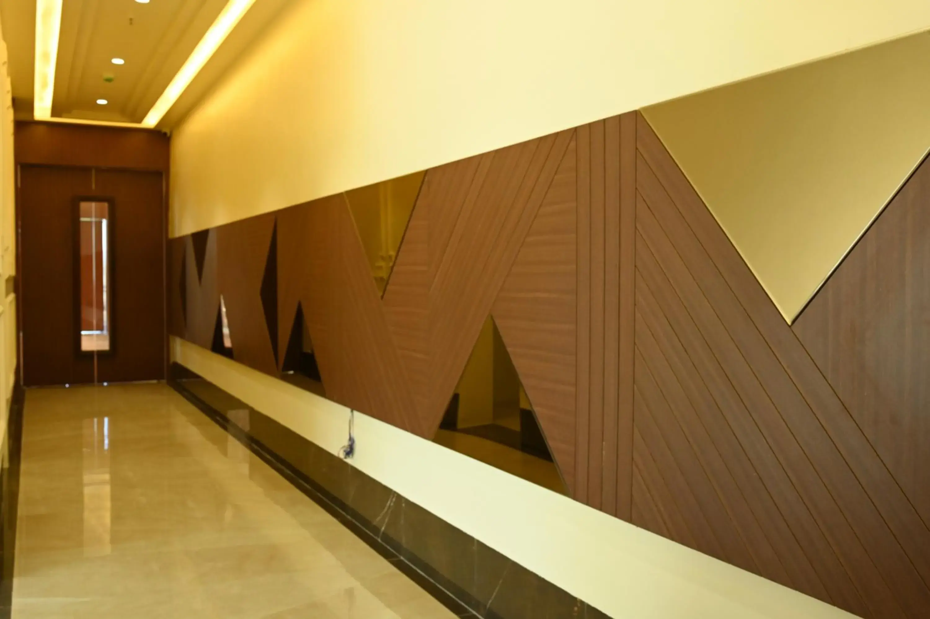 Property building in HOTEL MAKHAN VIHAR Property building in HOTEL MAKHAN VIHAR