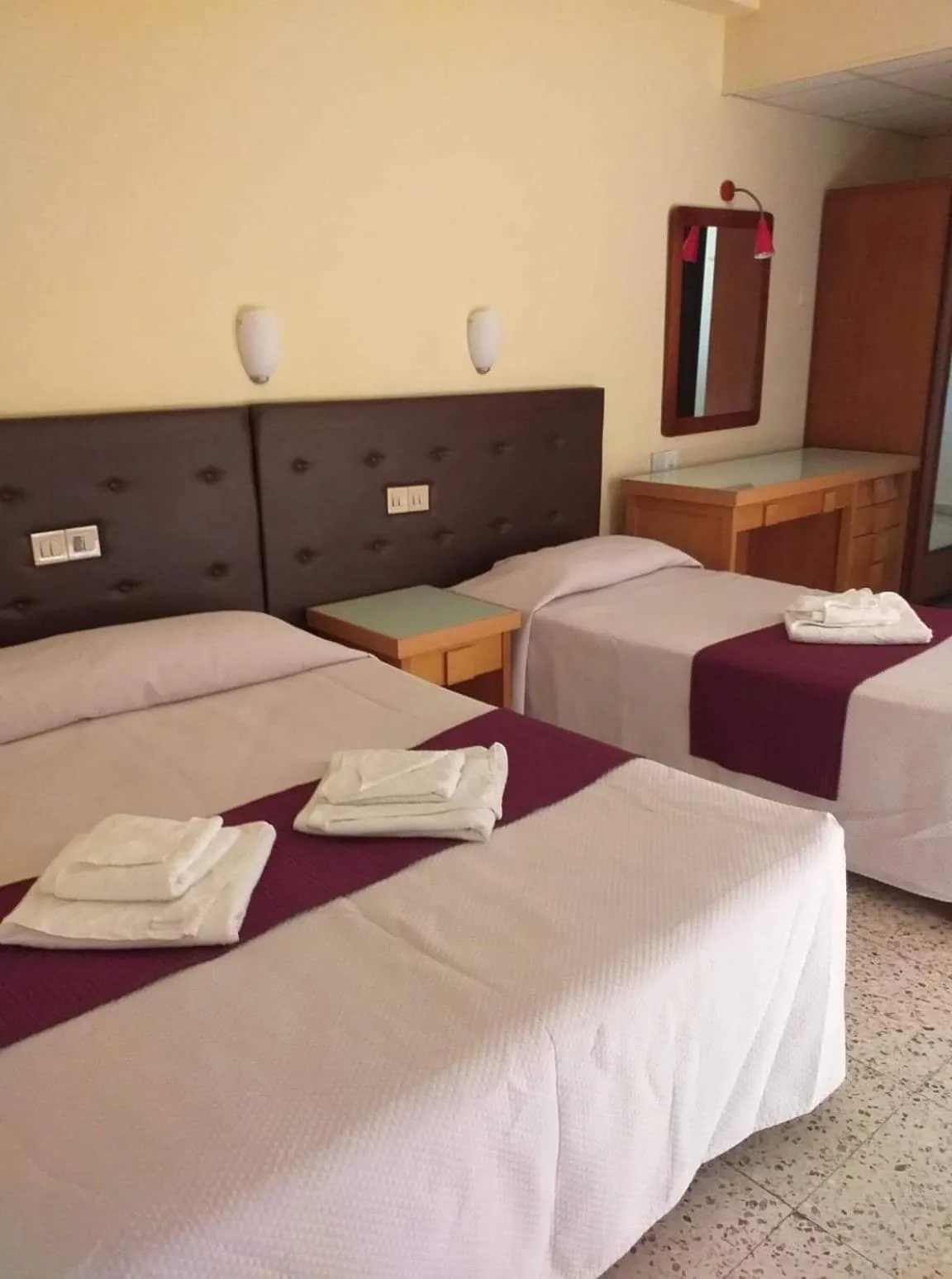 Photo of the whole room, Bed in Minaides Hotel