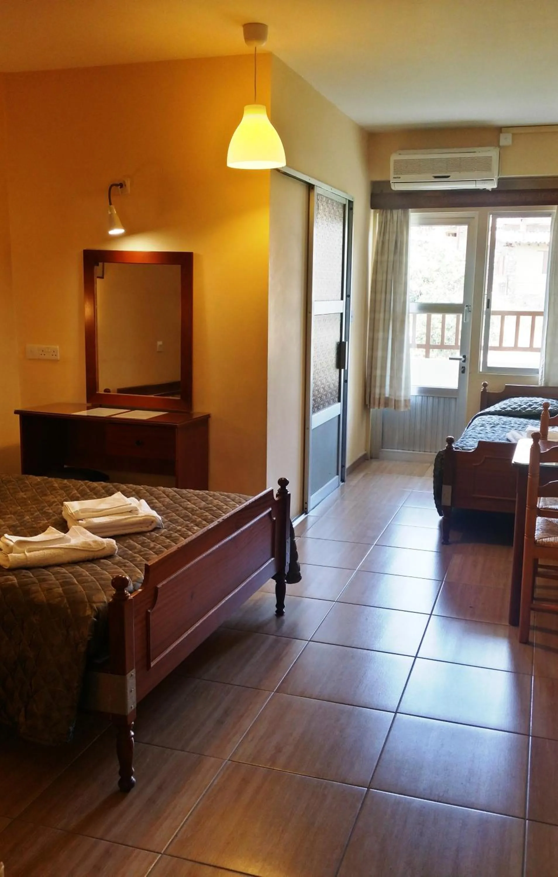 Bedroom, Bed in Minaides Hotel