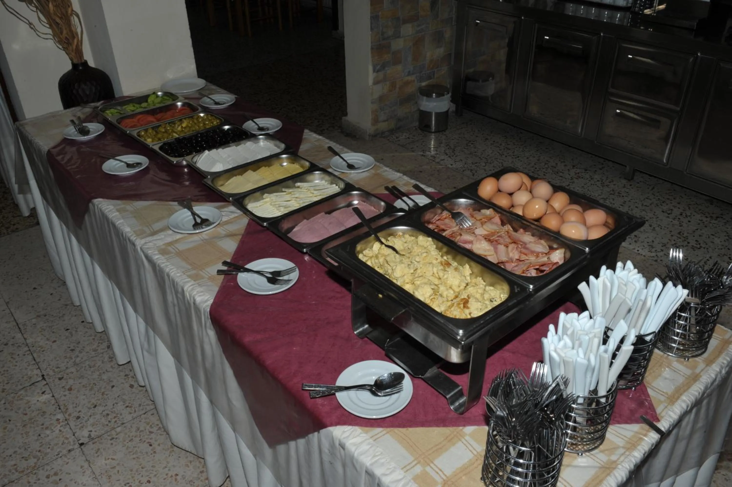 Buffet breakfast in Minaides Hotel