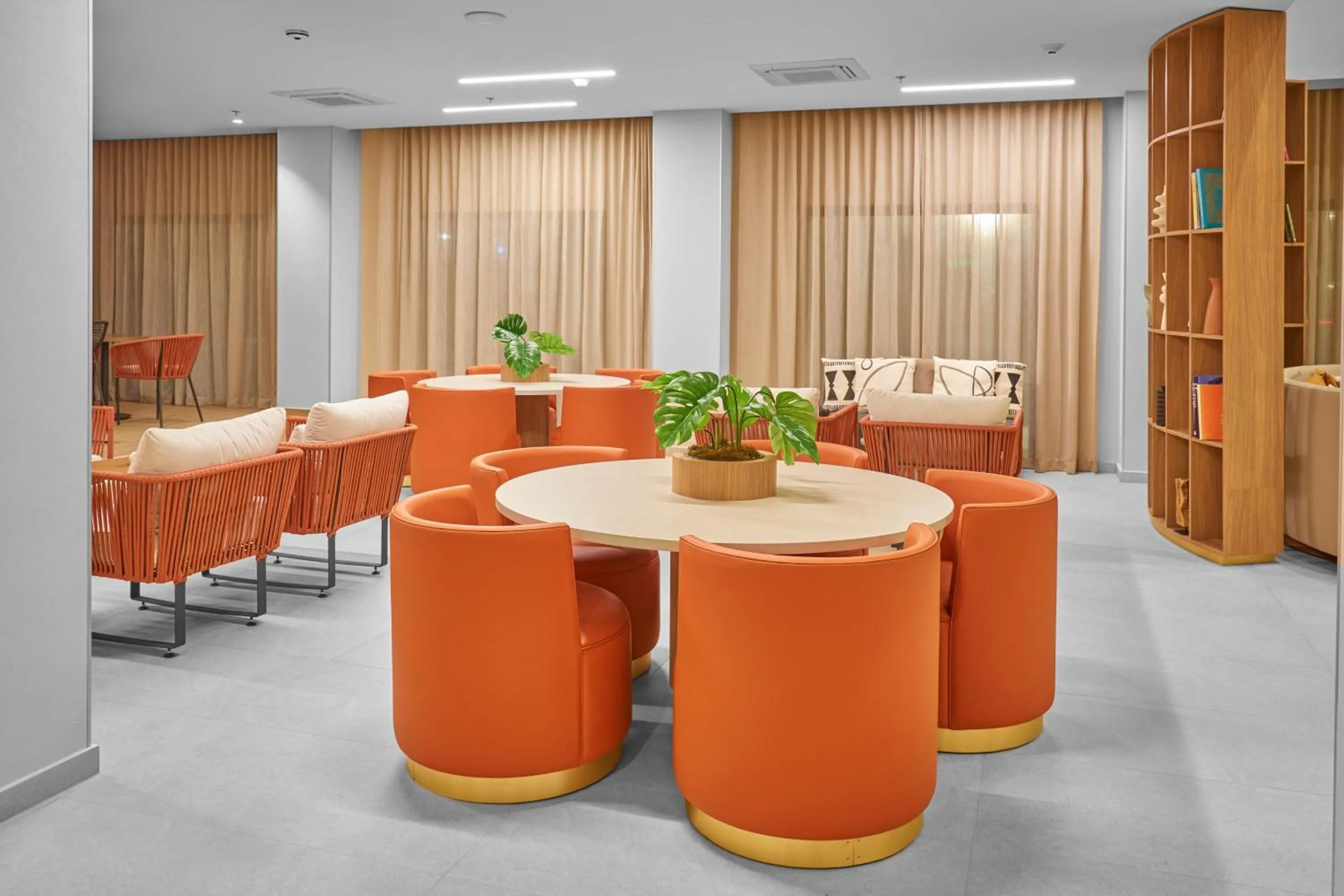 Living room in City Express Plus by Marriott Mazatlan